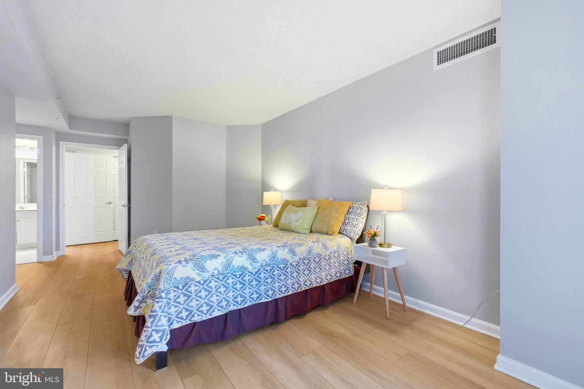 WILTON HOUSE - Residential