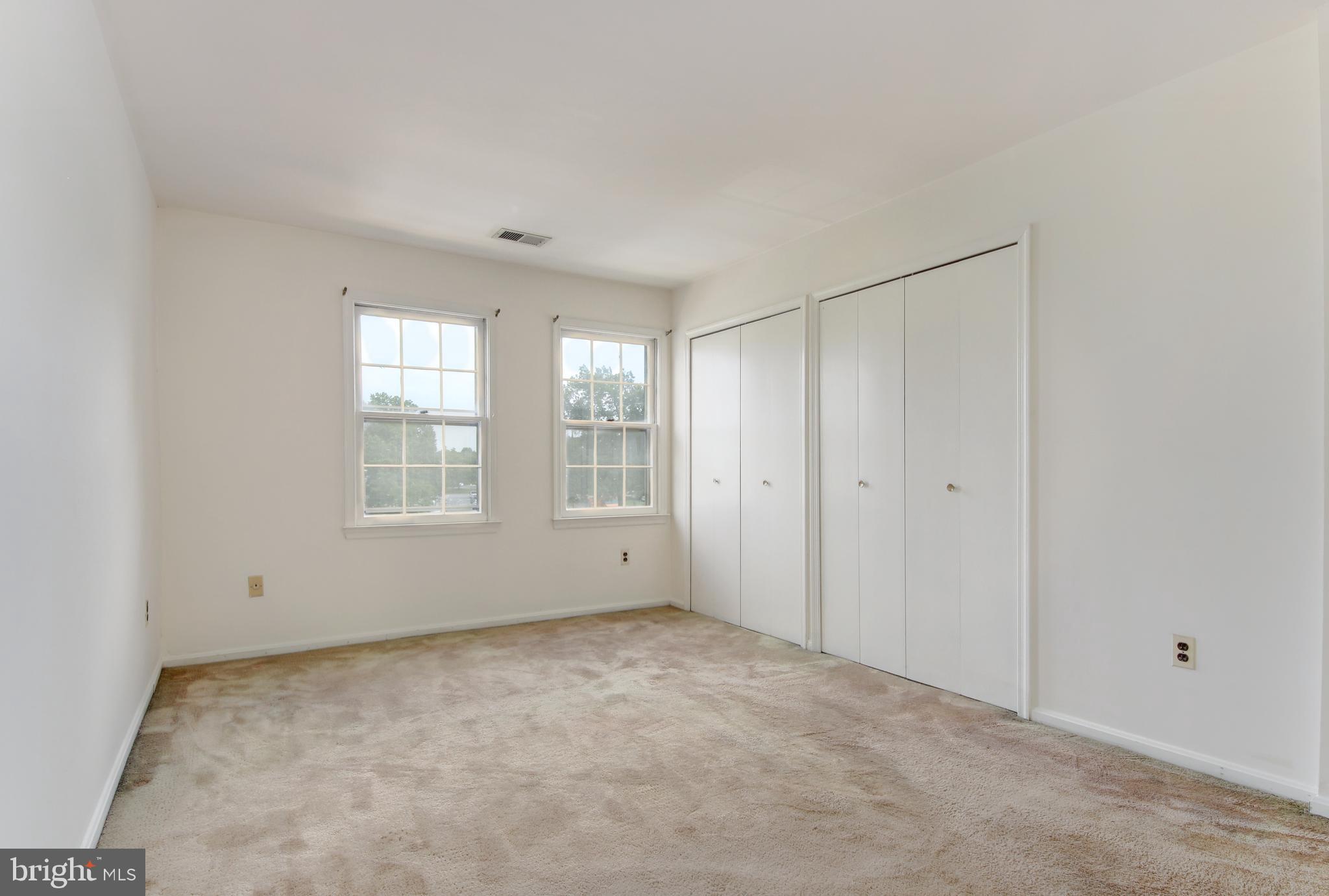 CALVERTON TOWNES - Residential