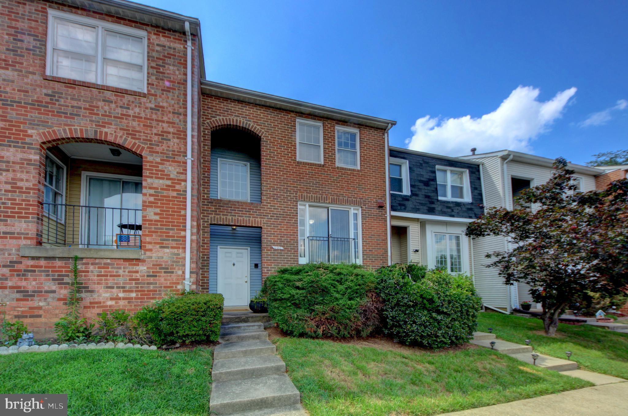 CALVERTON TOWNES - Residential