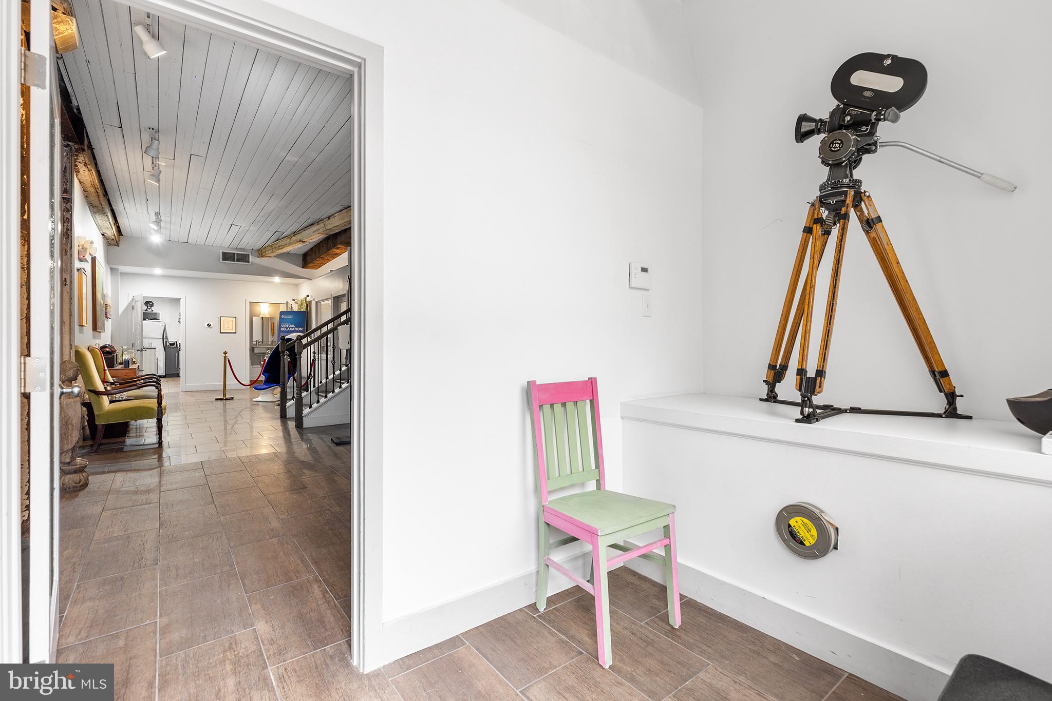 FAIRMOUNT - Residential