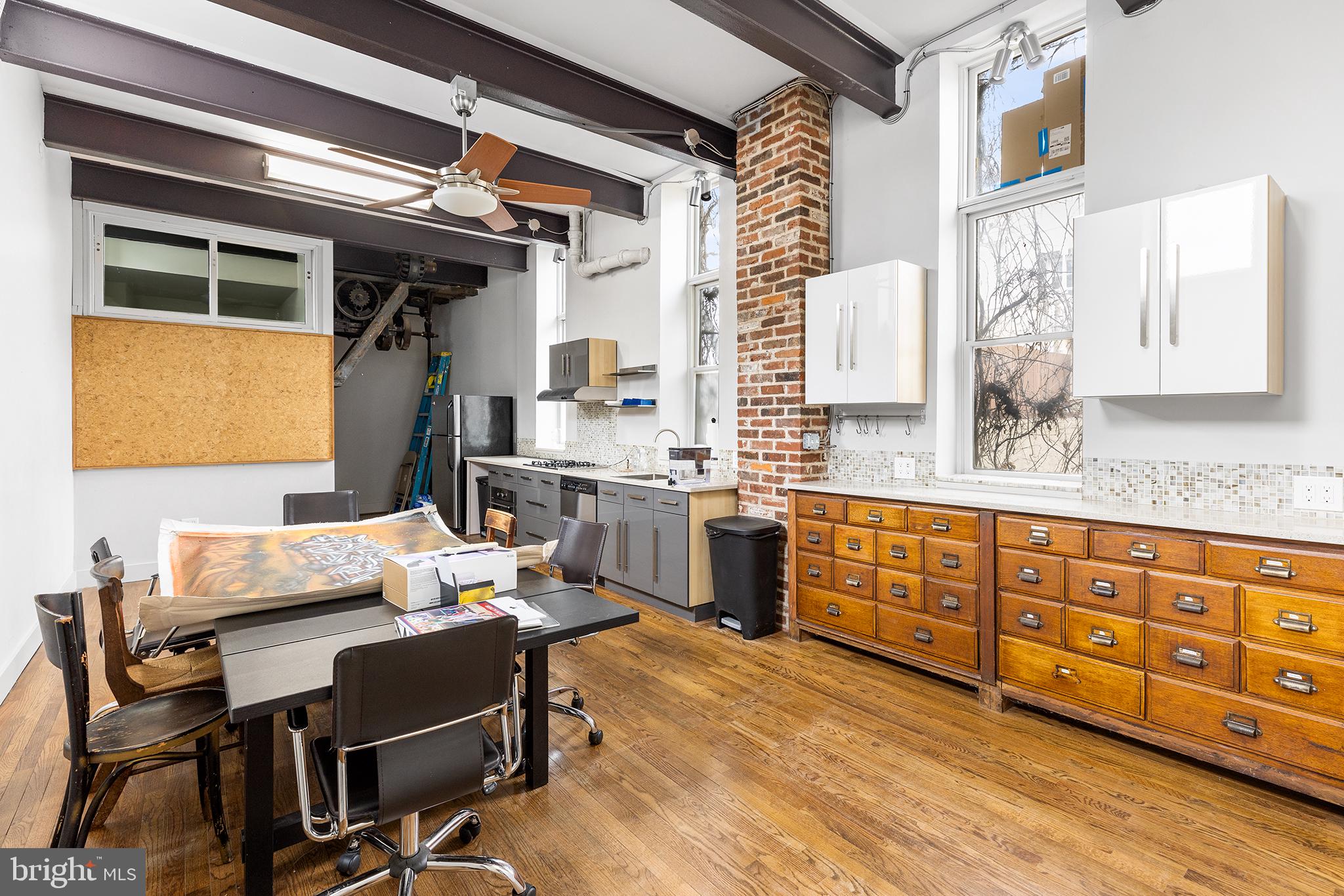 FAIRMOUNT - Residential