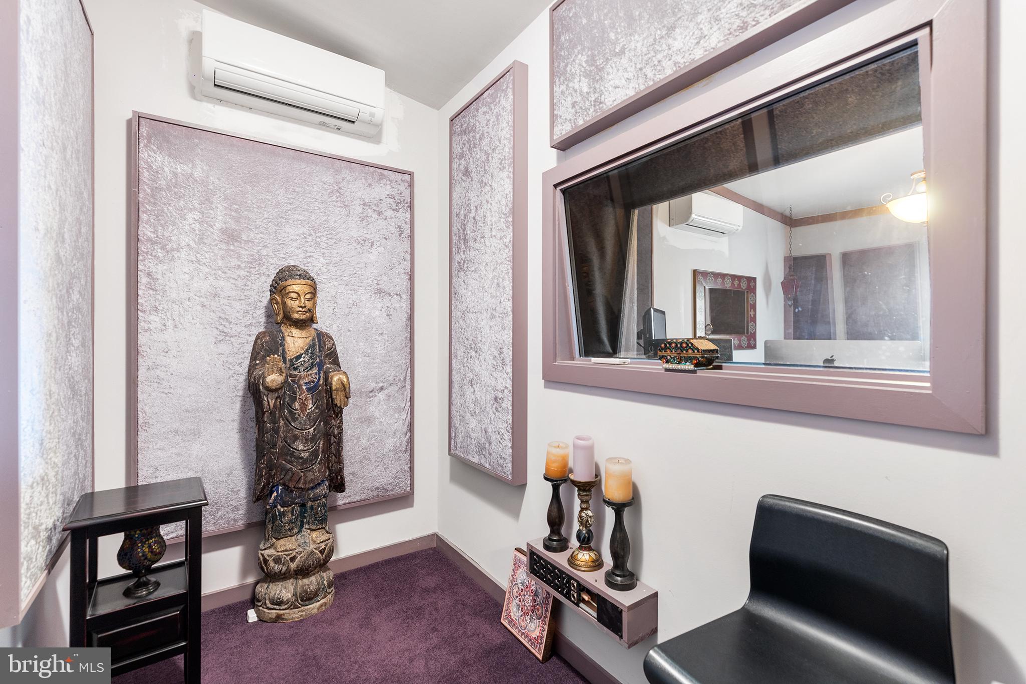 FAIRMOUNT - Residential