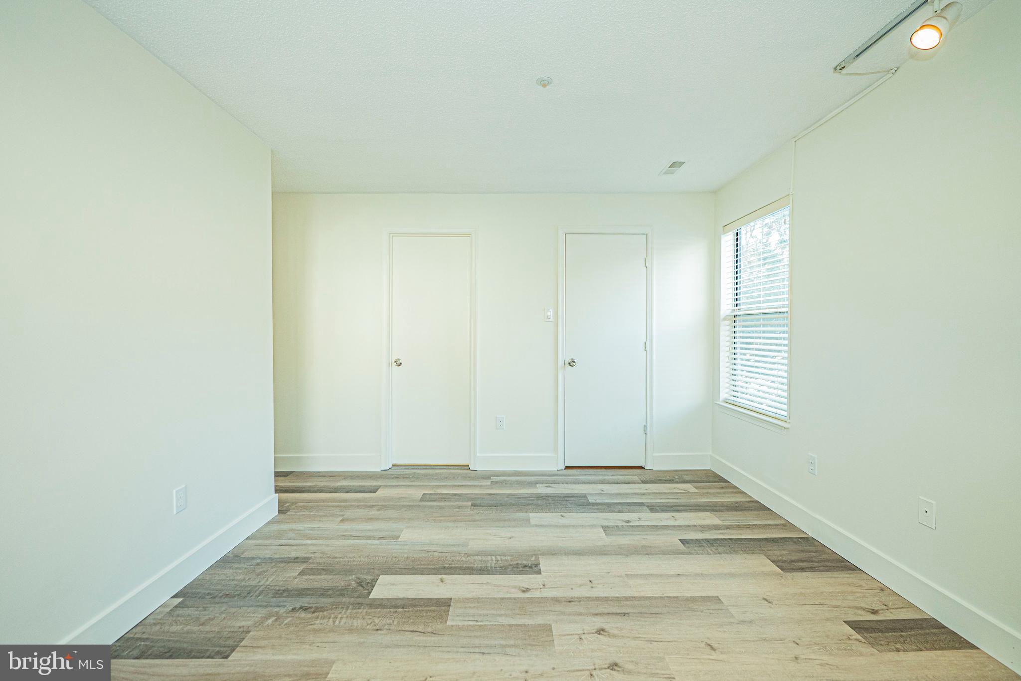 WINTERGATE AT LONGMEAD CROSSING - Residential