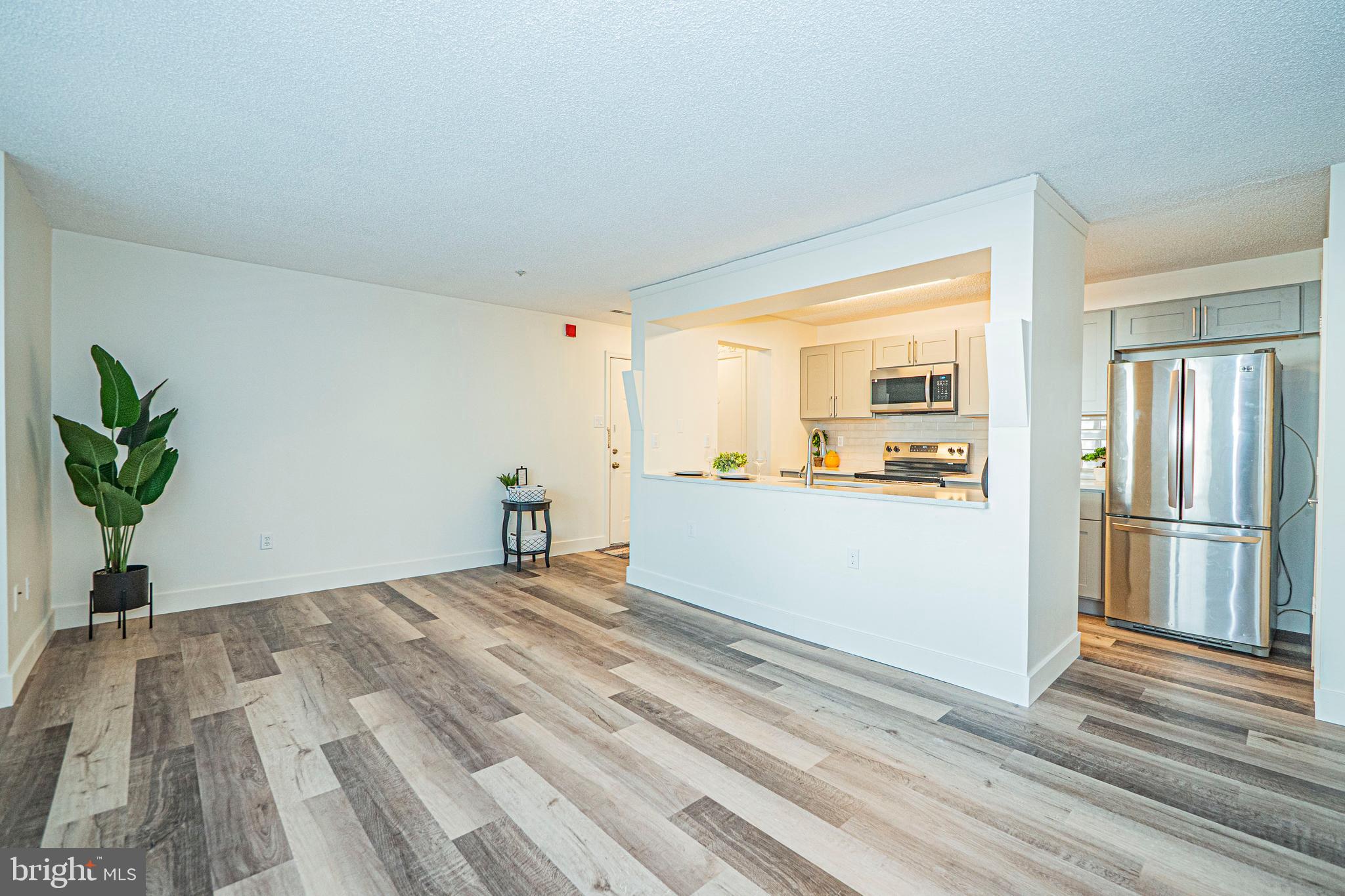 WINTERGATE AT LONGMEAD CROSSING - Residential