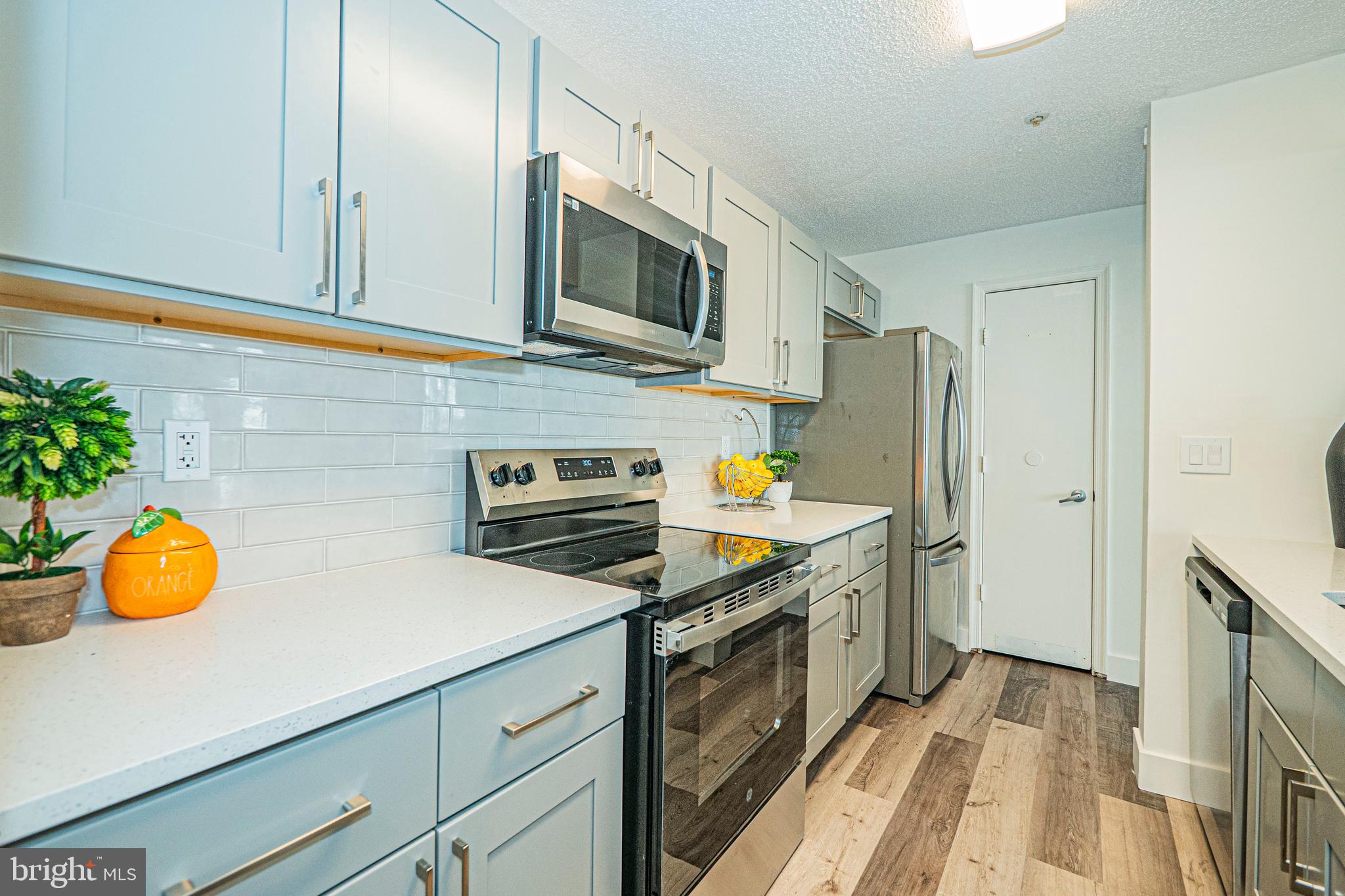 WINTERGATE AT LONGMEAD CROSSING - Residential