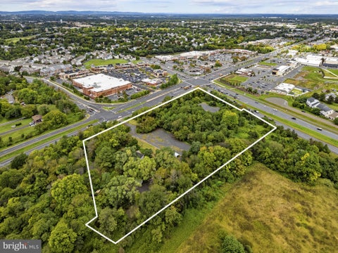 Photo for 8341 PRINCE WILLIAM PARKWAY