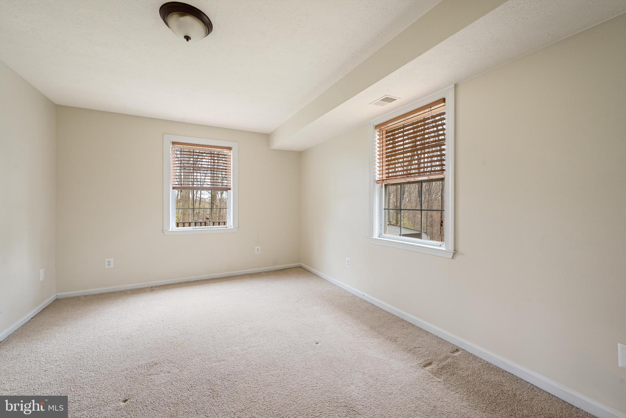 SHAWNEELAND - Residential