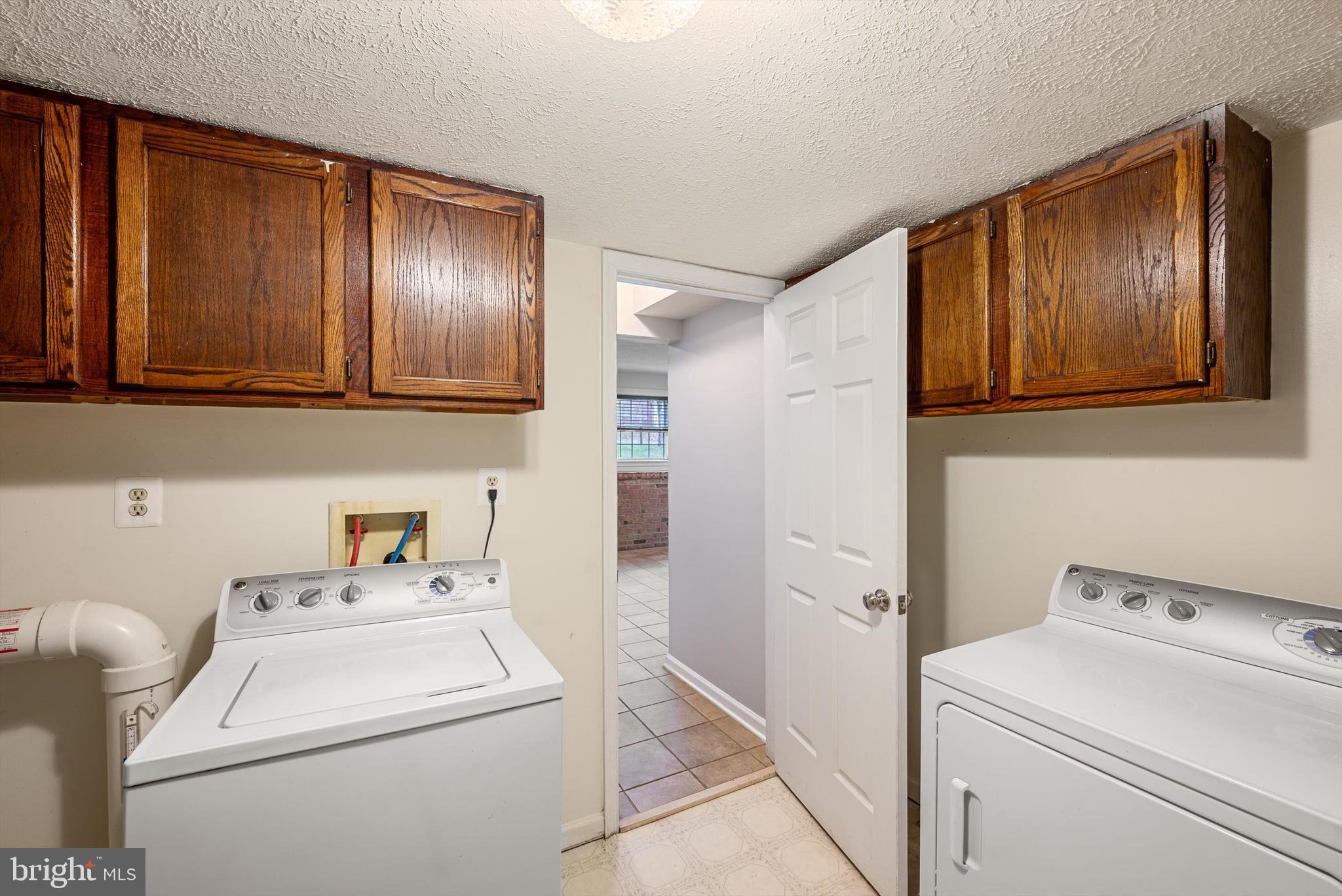 SHAWNEELAND - Residential