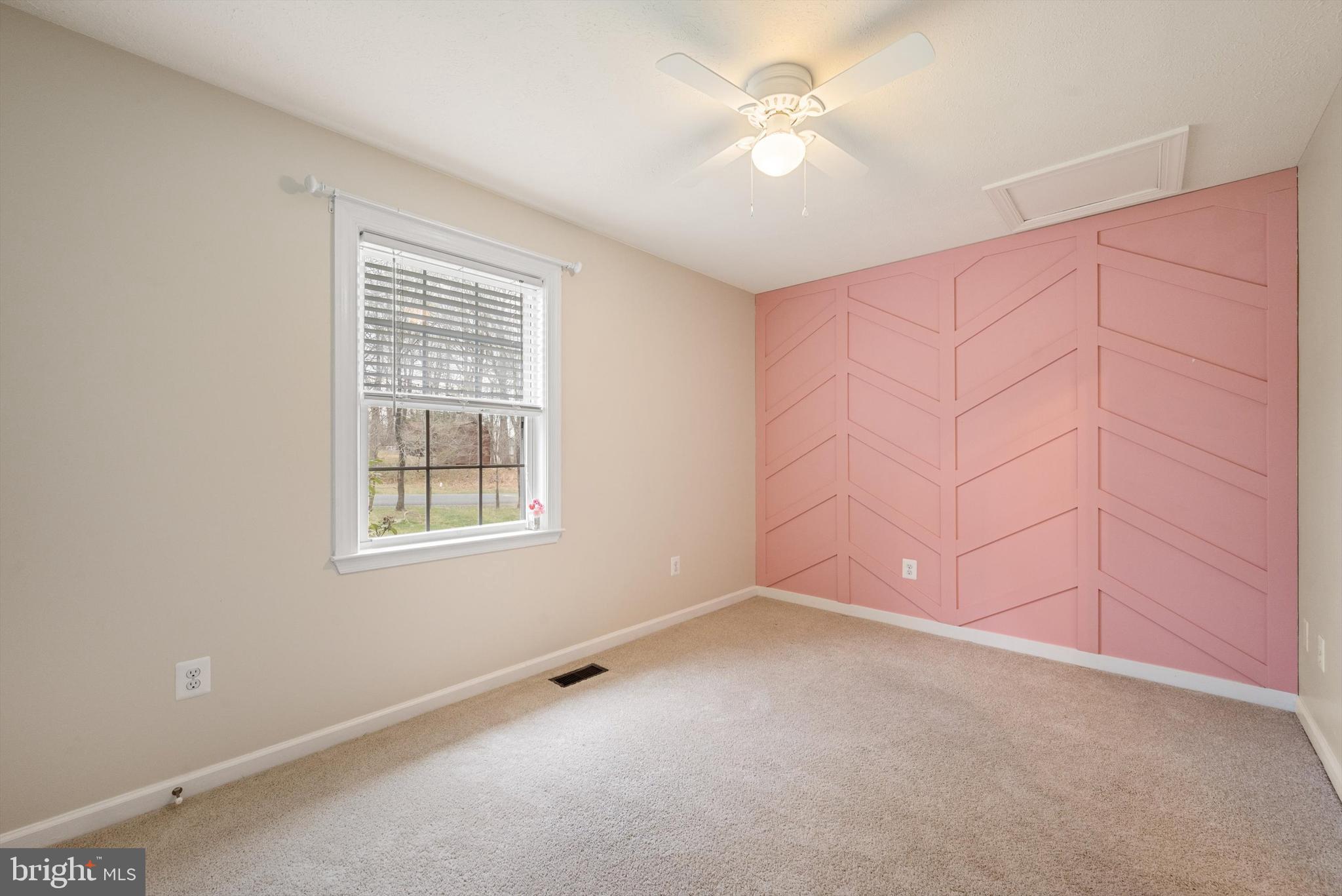 SHAWNEELAND - Residential