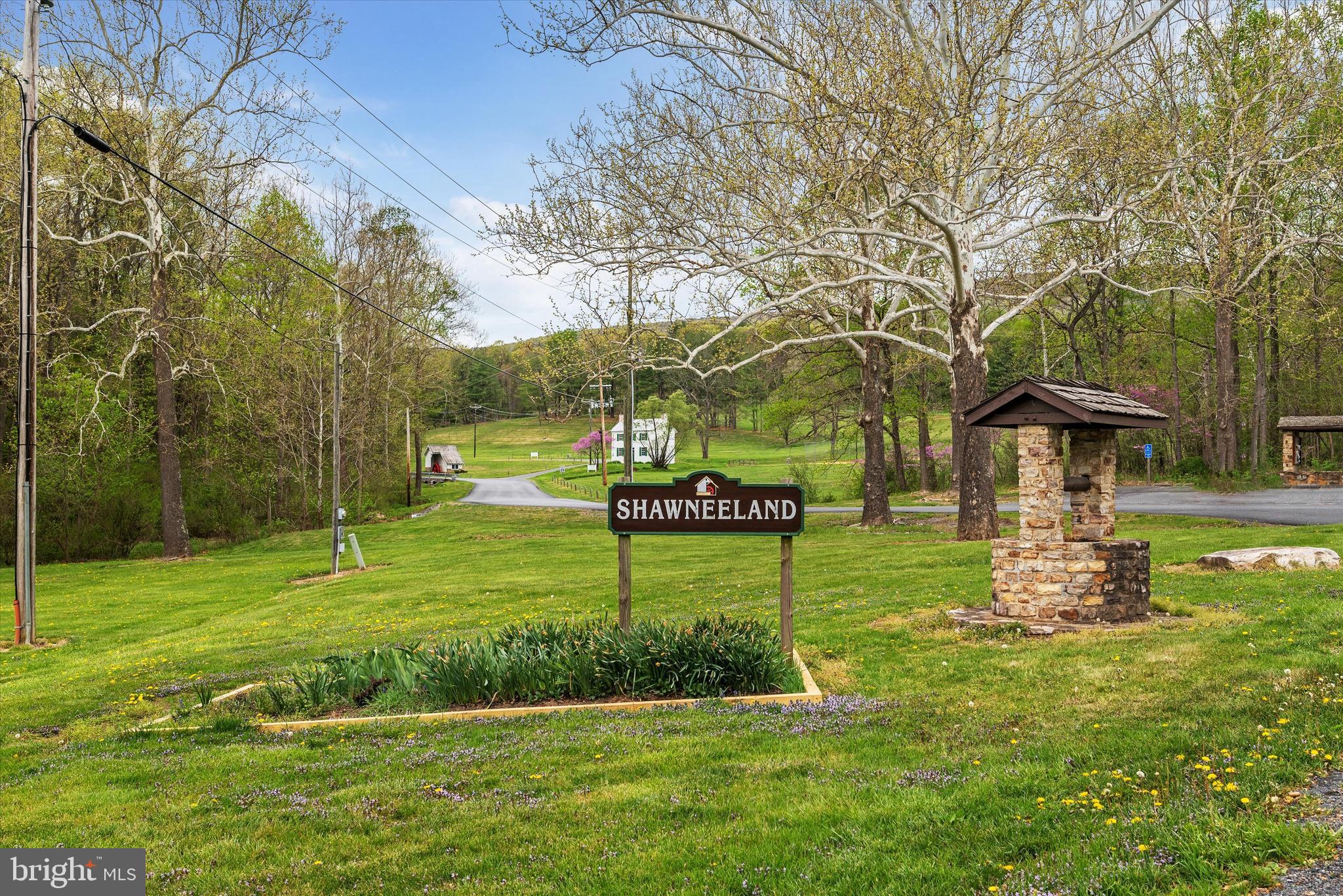 SHAWNEELAND - Residential