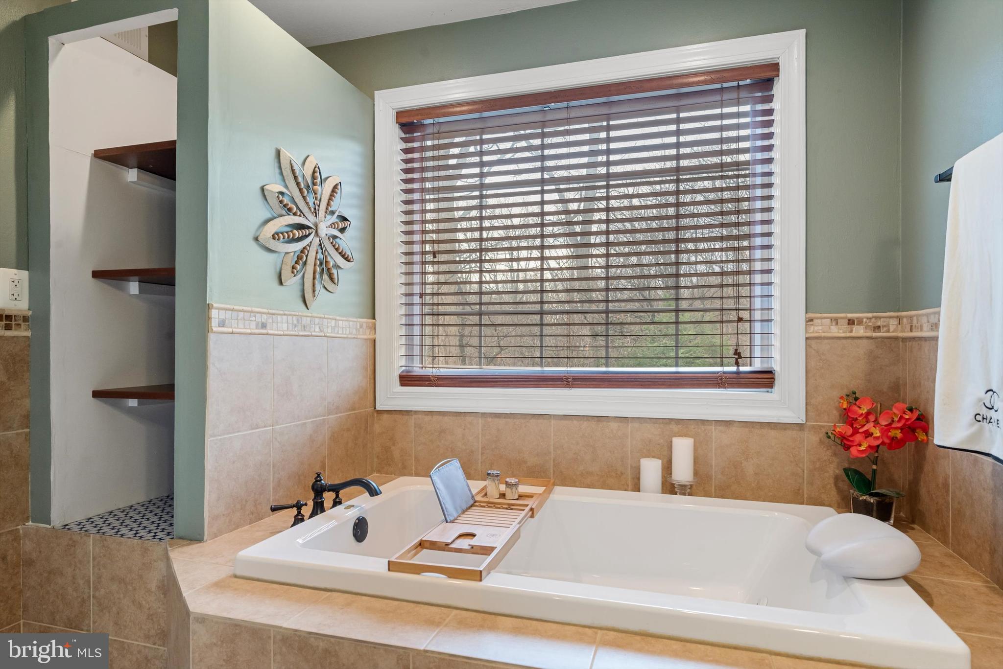 SHAWNEELAND - Residential