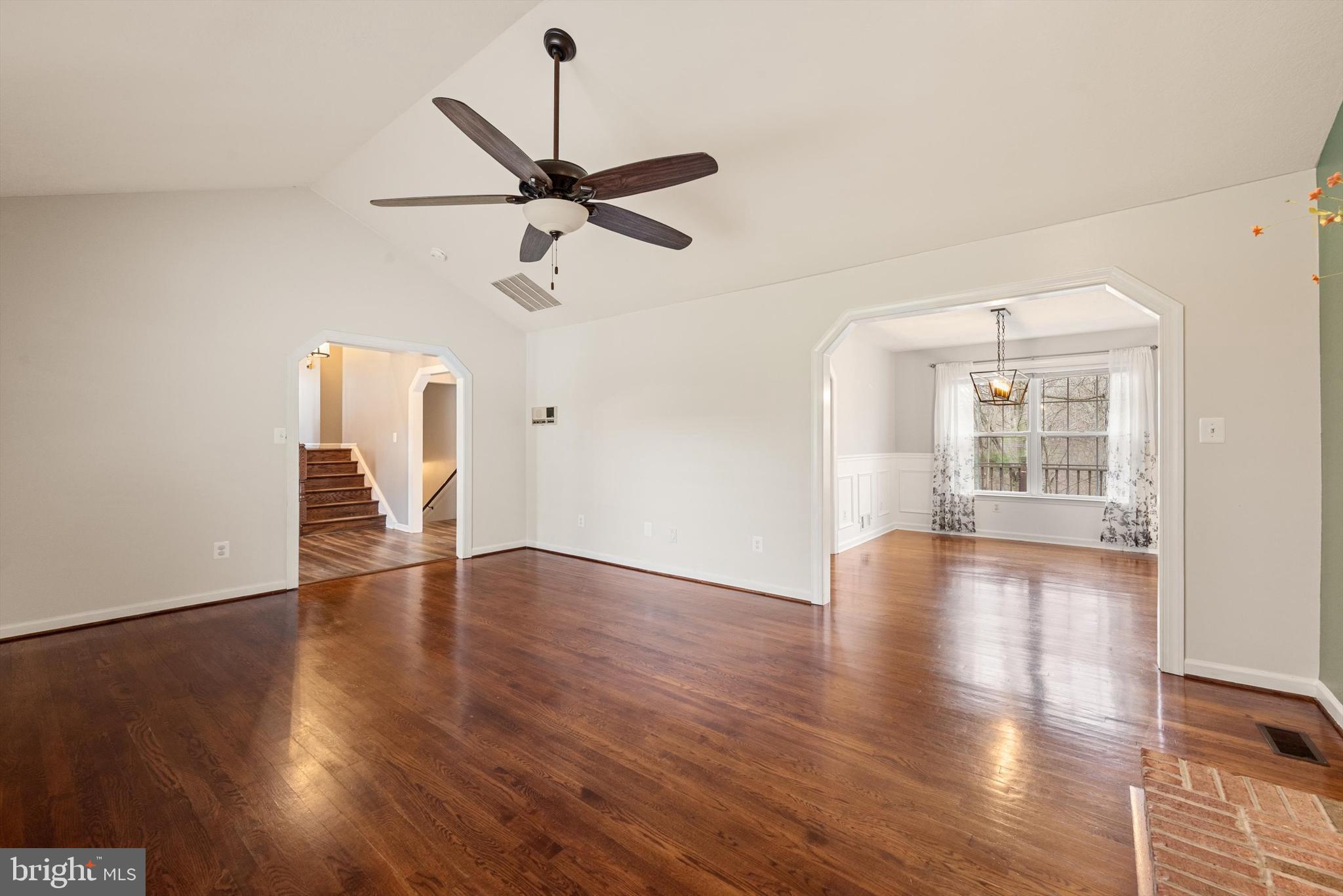 SHAWNEELAND - Residential