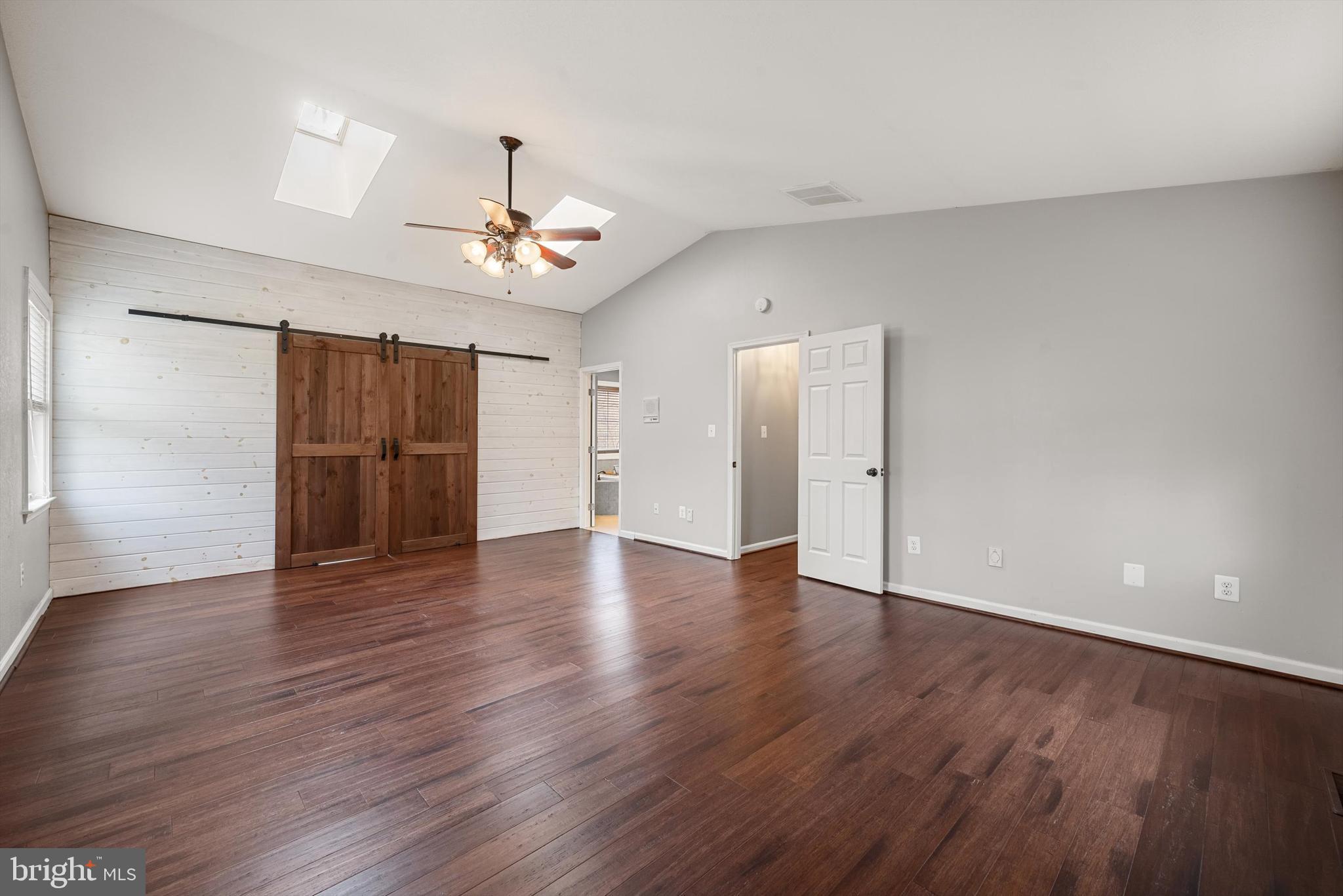 SHAWNEELAND - Residential