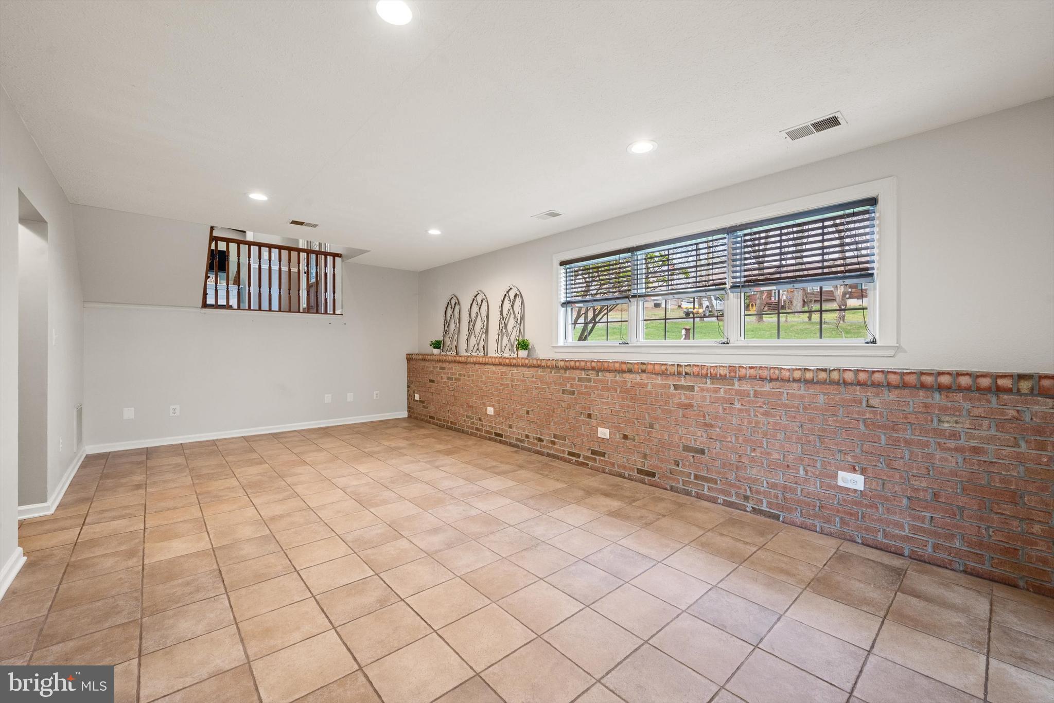 SHAWNEELAND - Residential