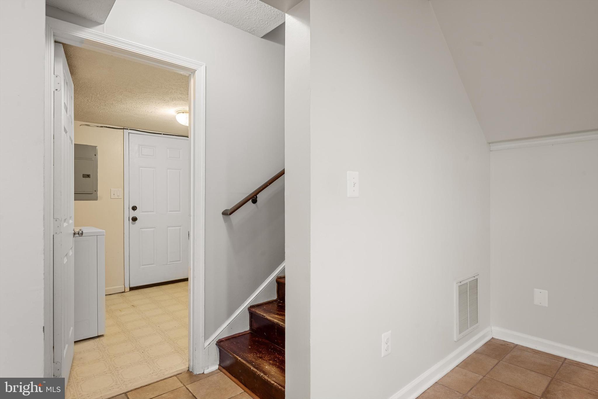 SHAWNEELAND - Residential