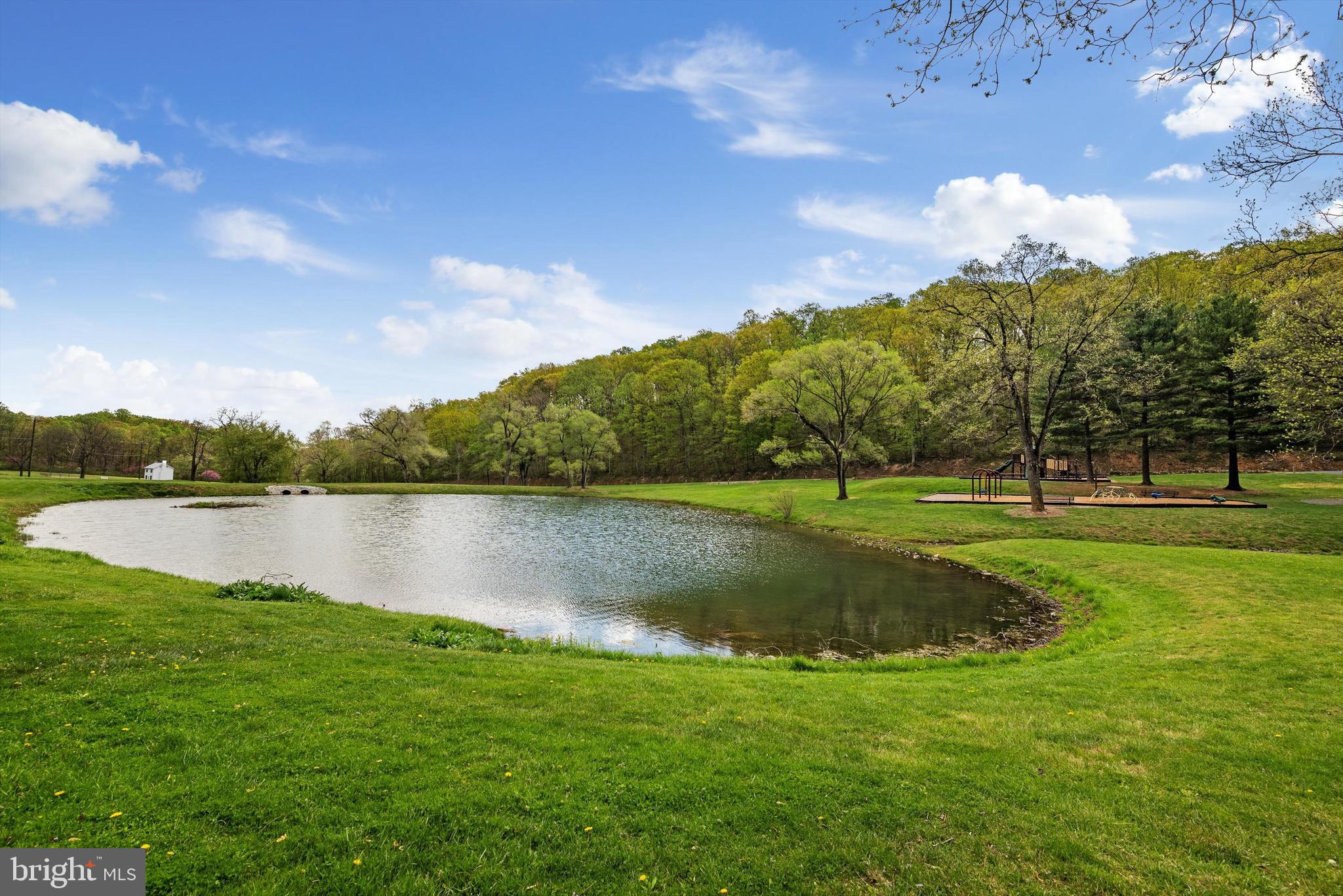 SHAWNEELAND - Residential