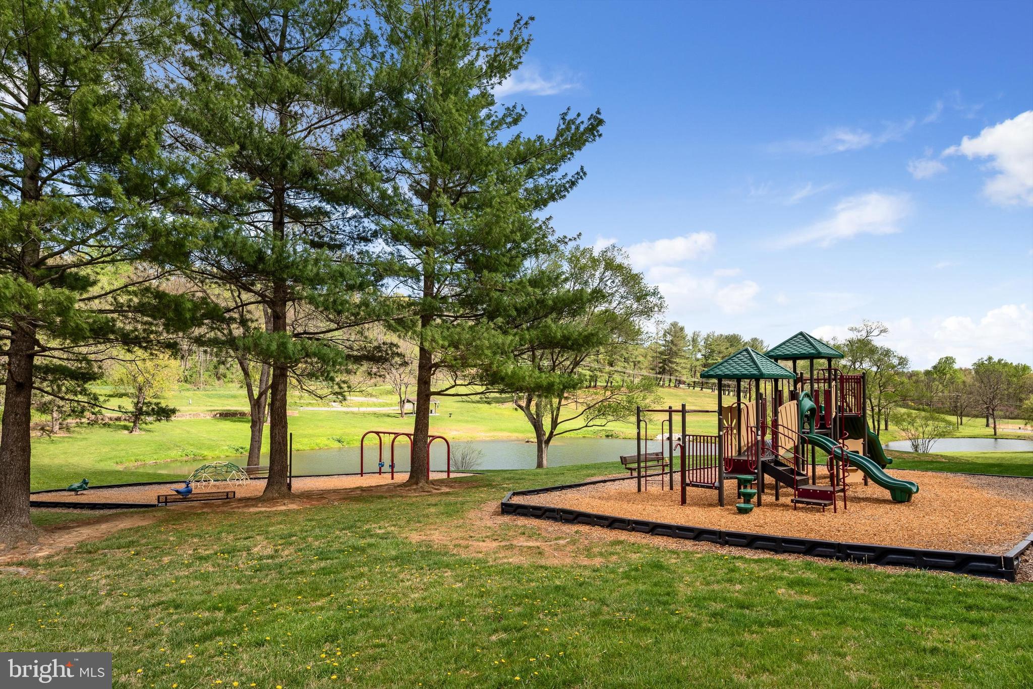 SHAWNEELAND - Residential