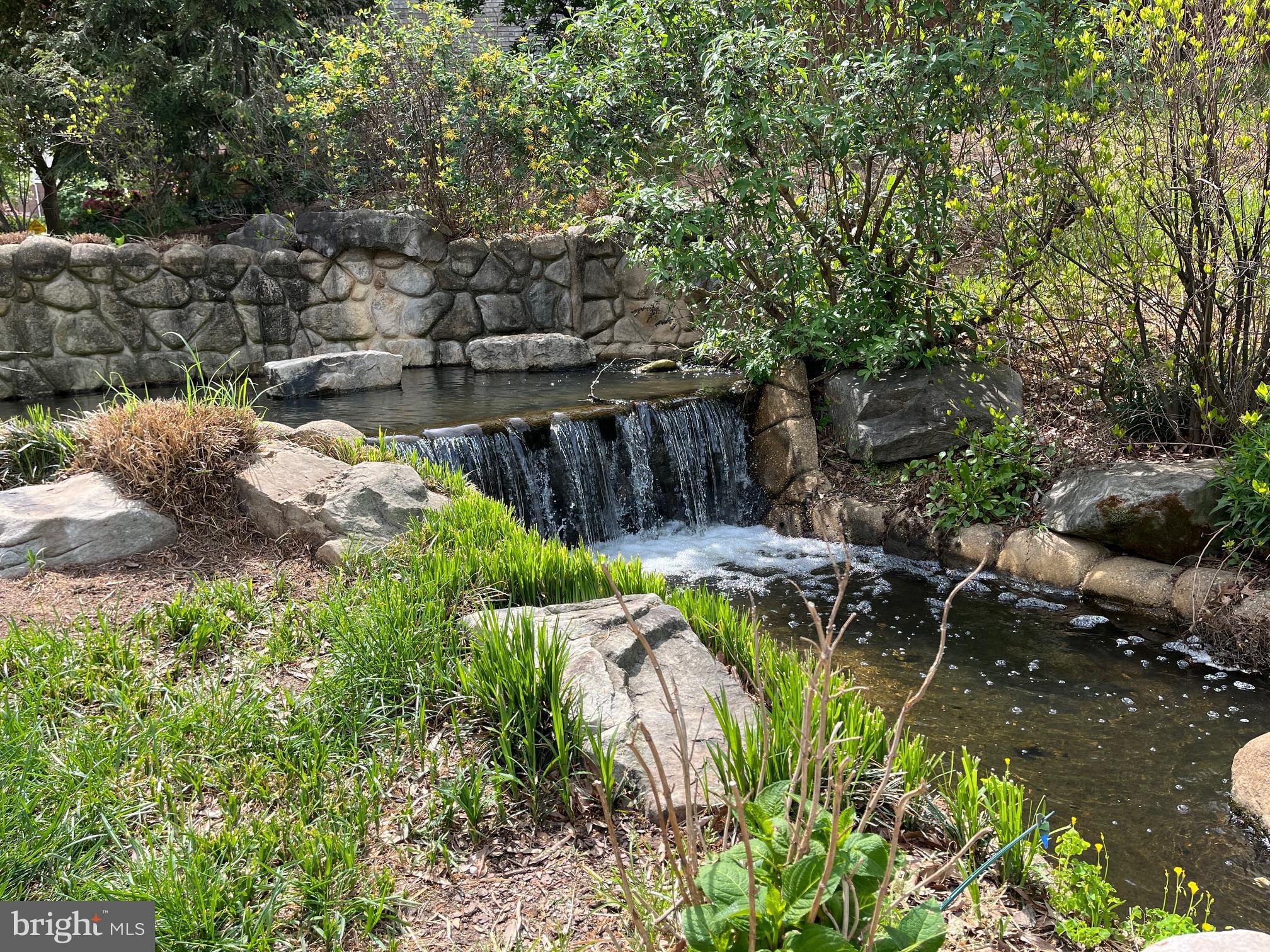QUAKER HILL - Residential