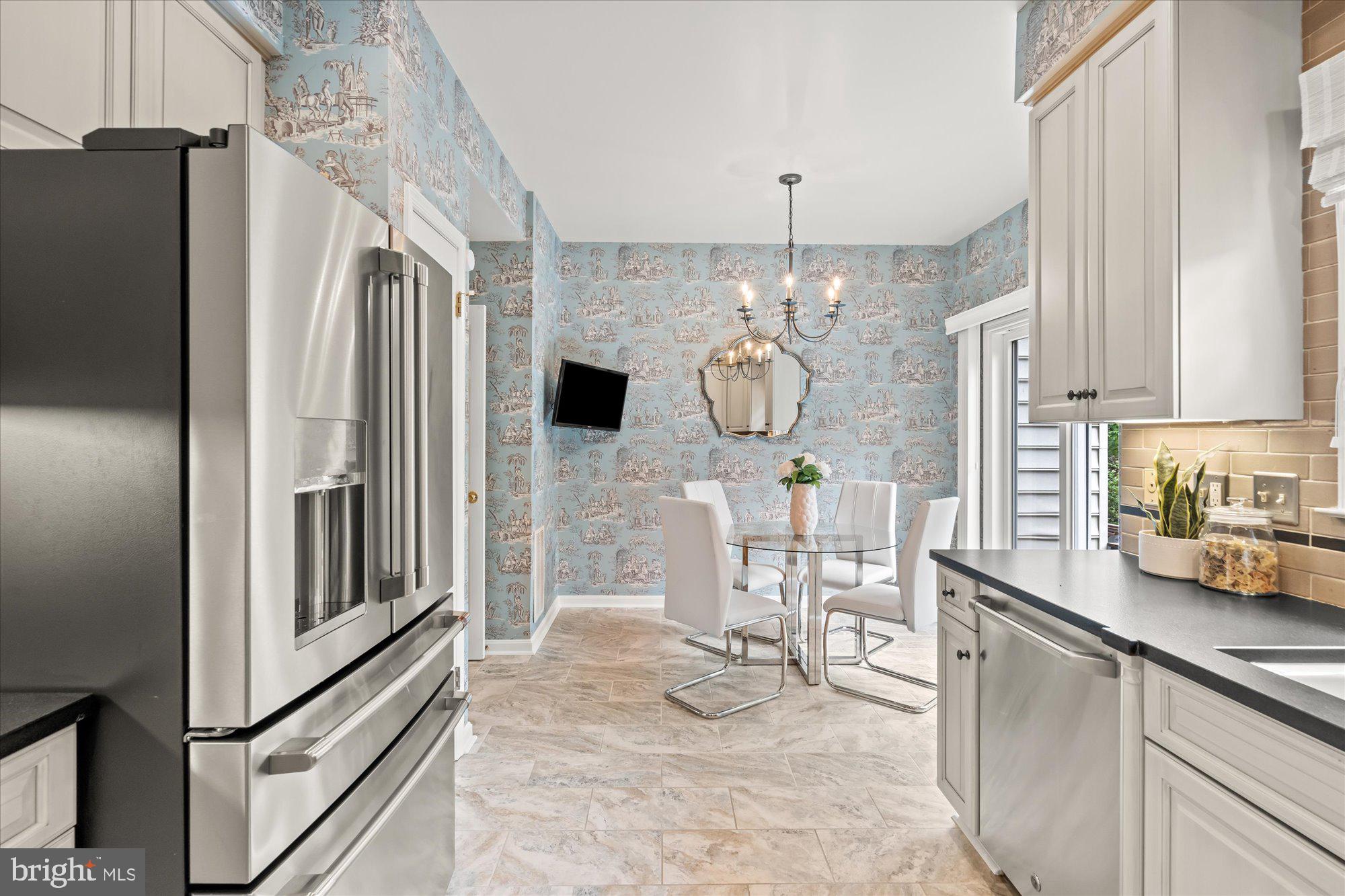 QUAKER HILL - Residential