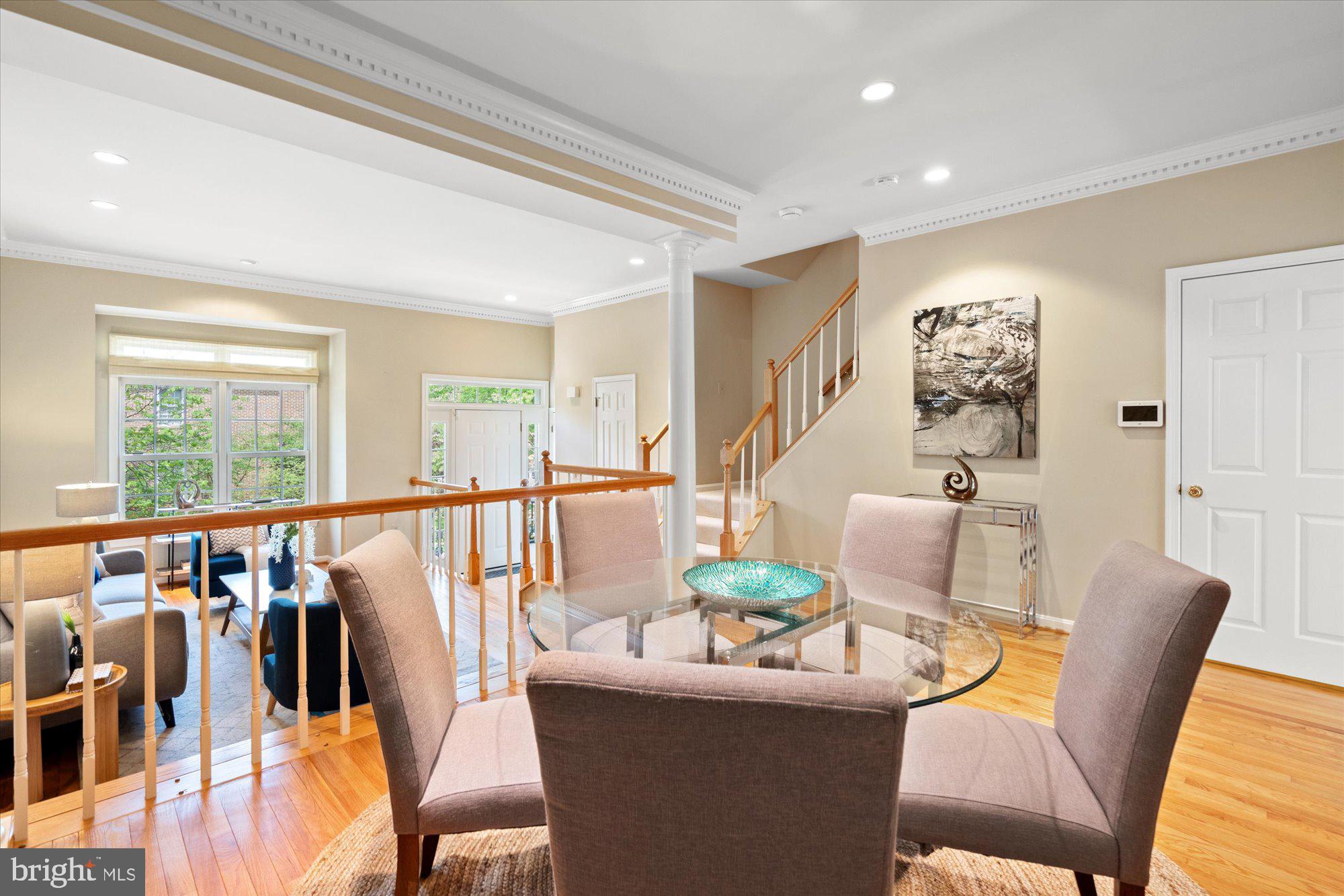 QUAKER HILL - Residential