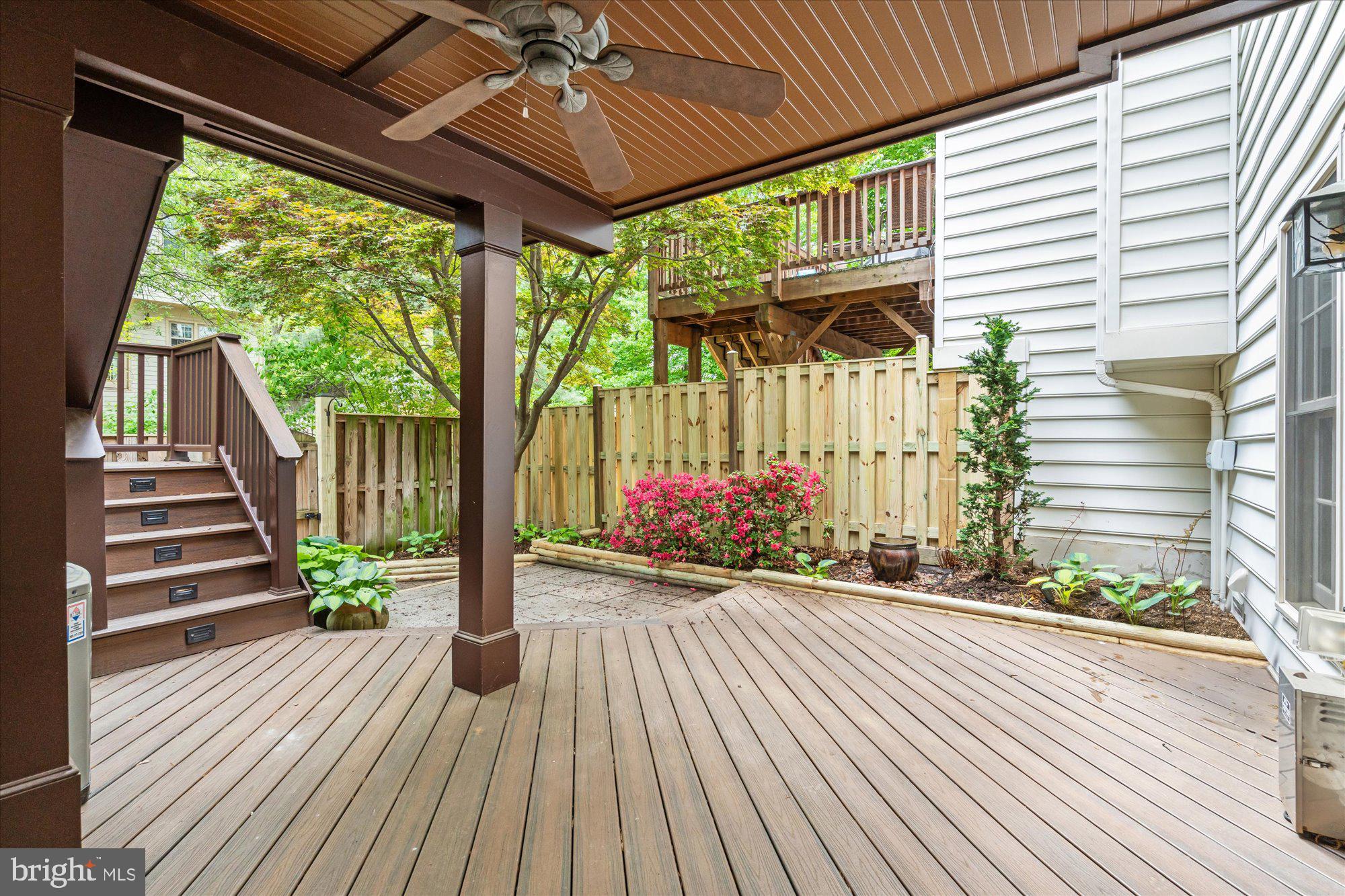 QUAKER HILL - Residential