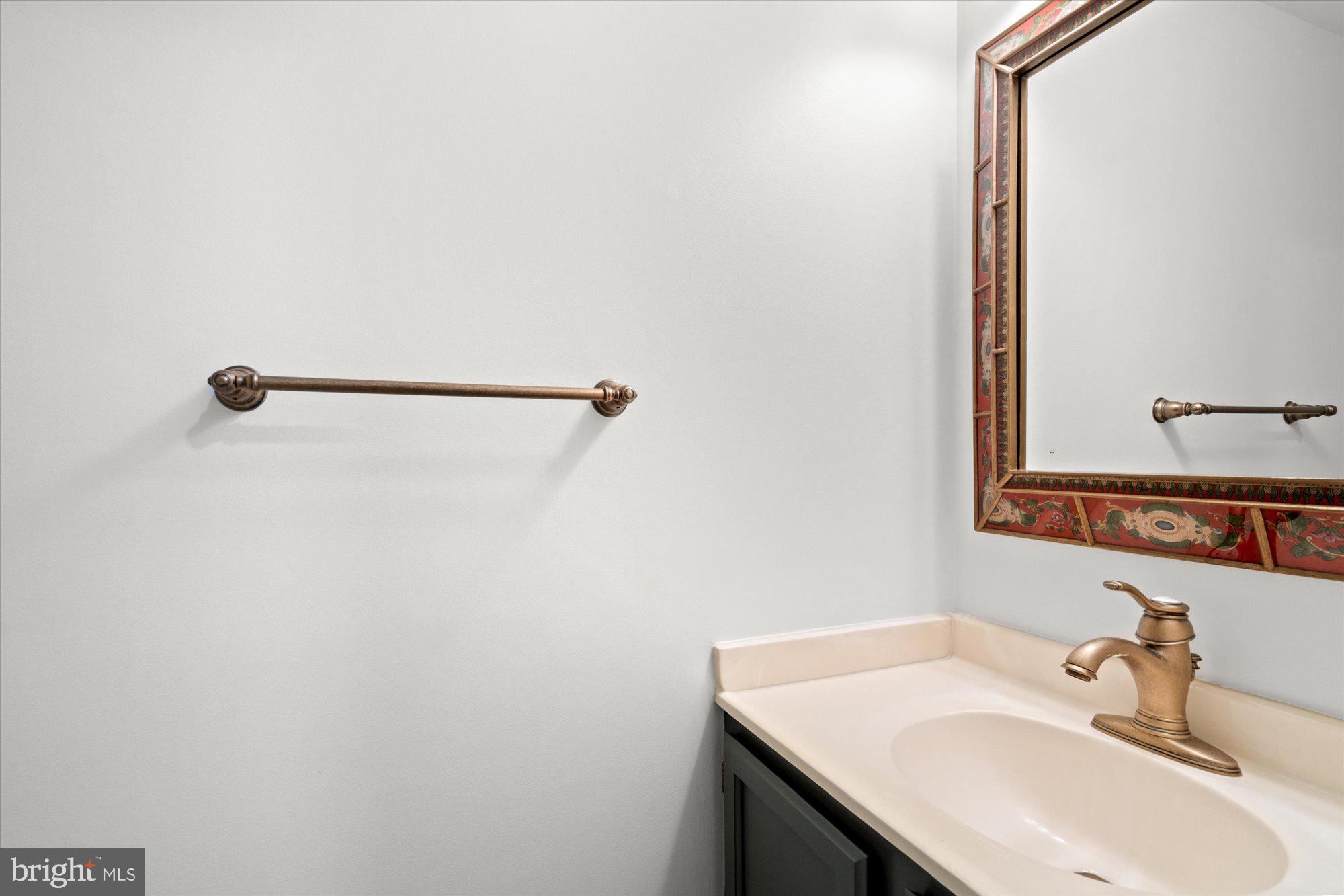 QUAKER HILL - Residential