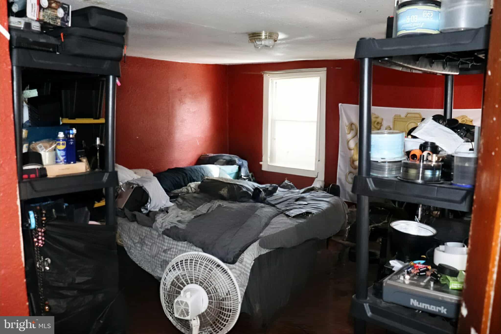 526 LAMBERTON STREET