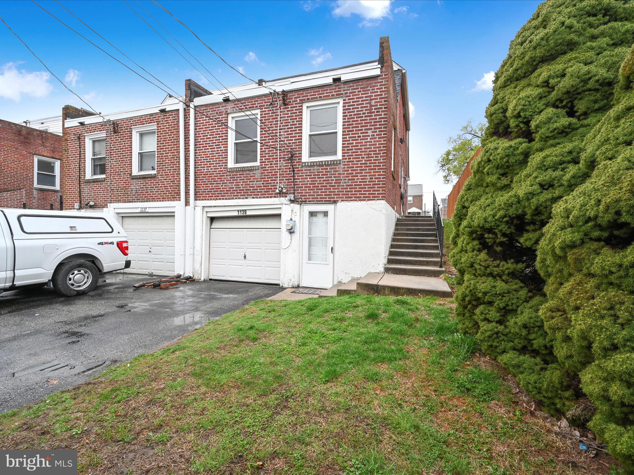DREXEL PARK GARDEN - Residential