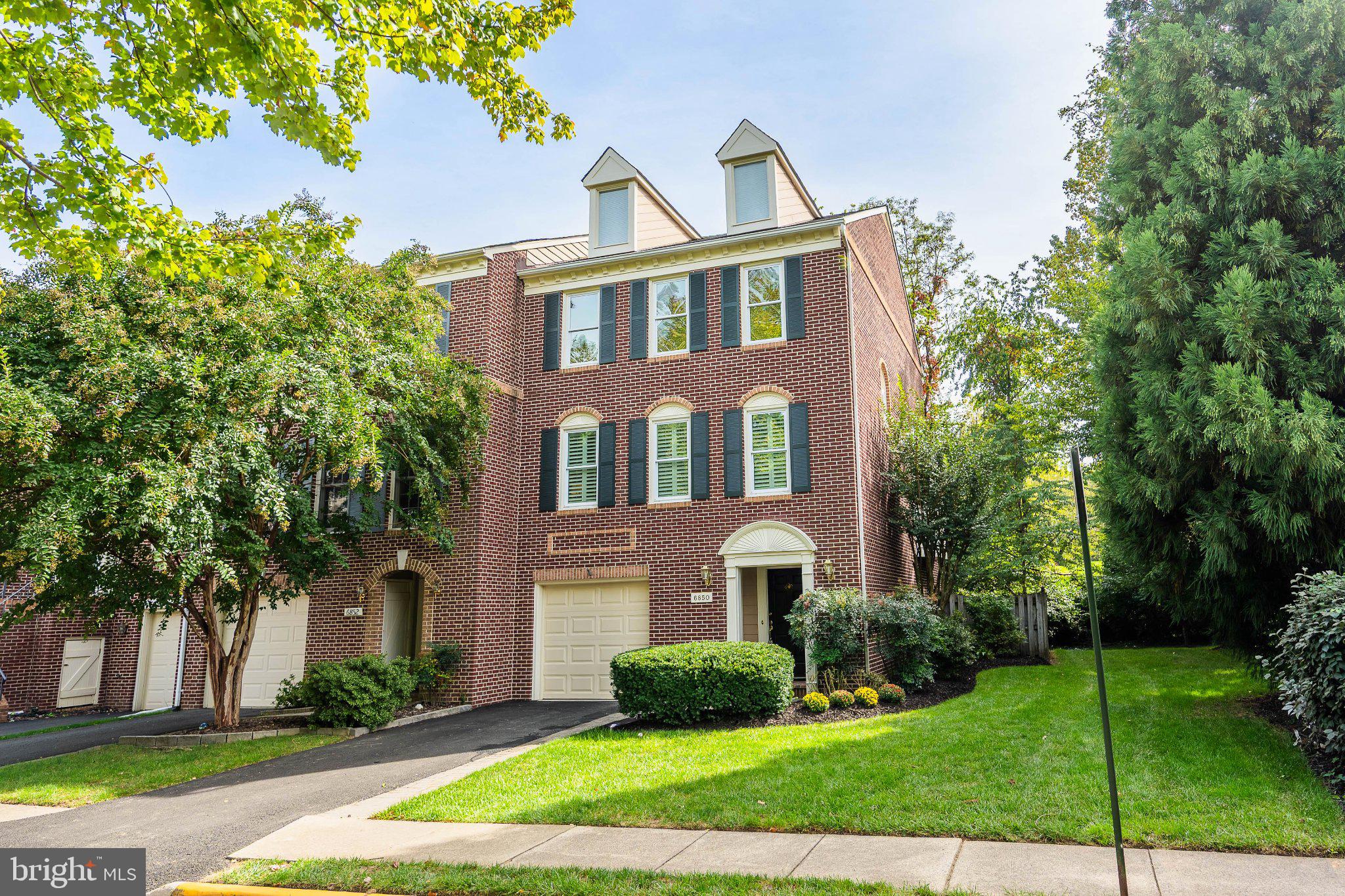 6850 MCLEAN PROVINCE CIRCLE