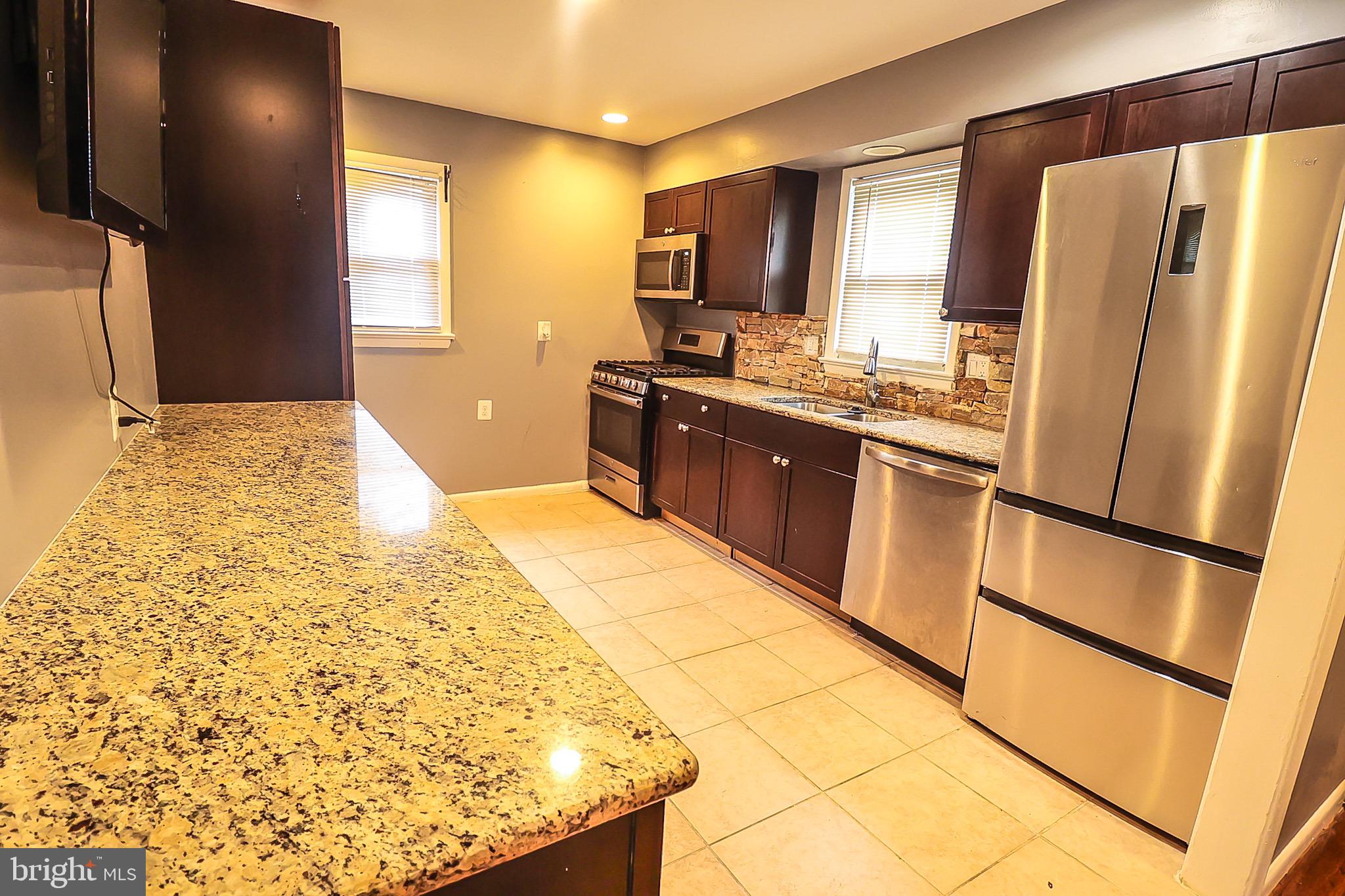 COLUMBIA PARK - Residential