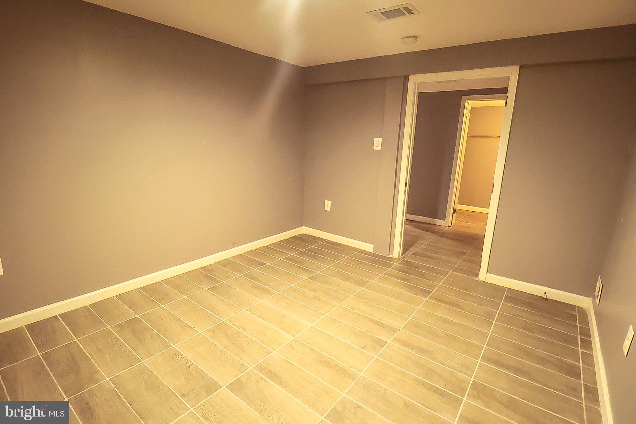 COLUMBIA PARK - Residential