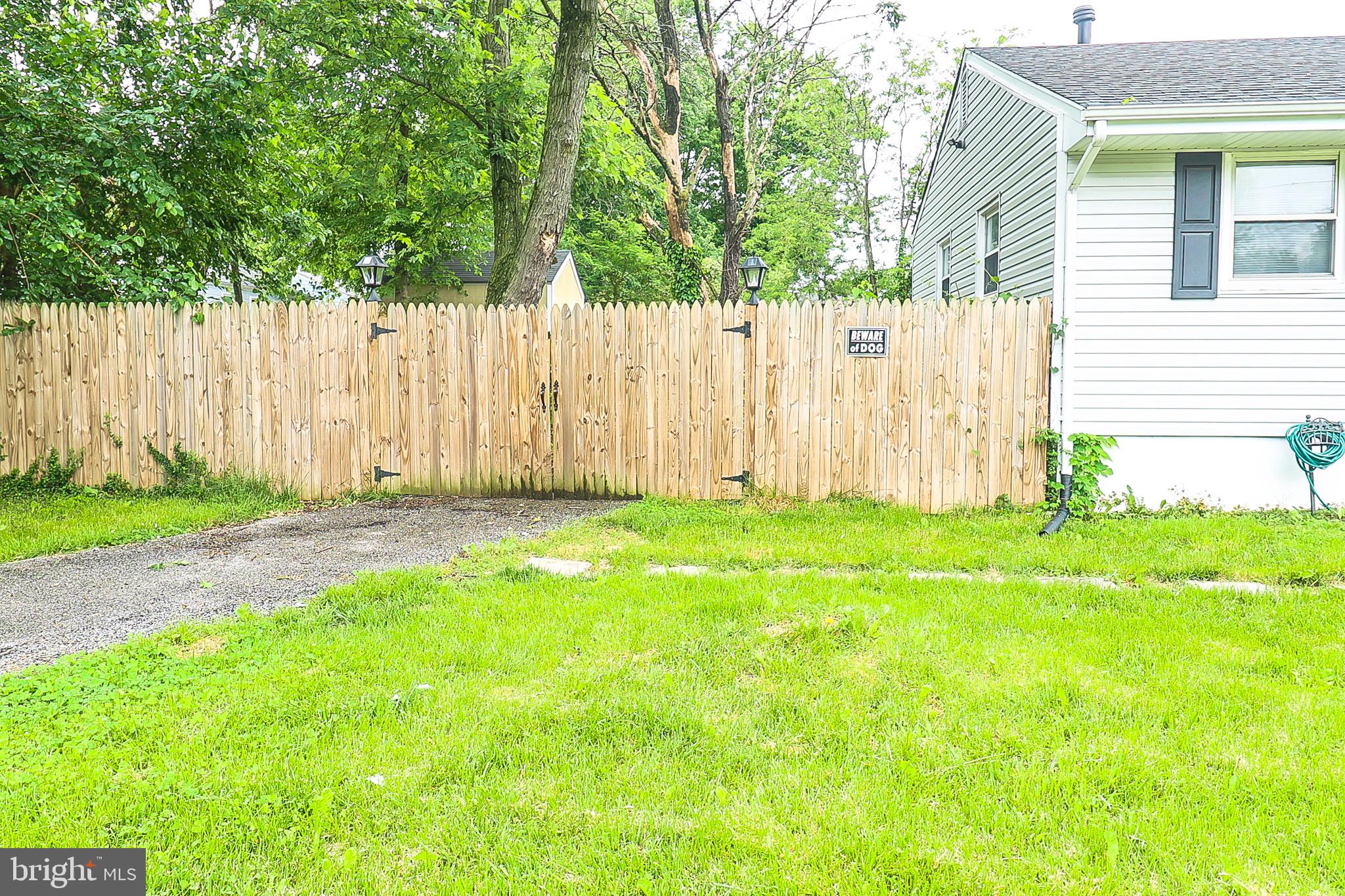 COLUMBIA PARK - Residential