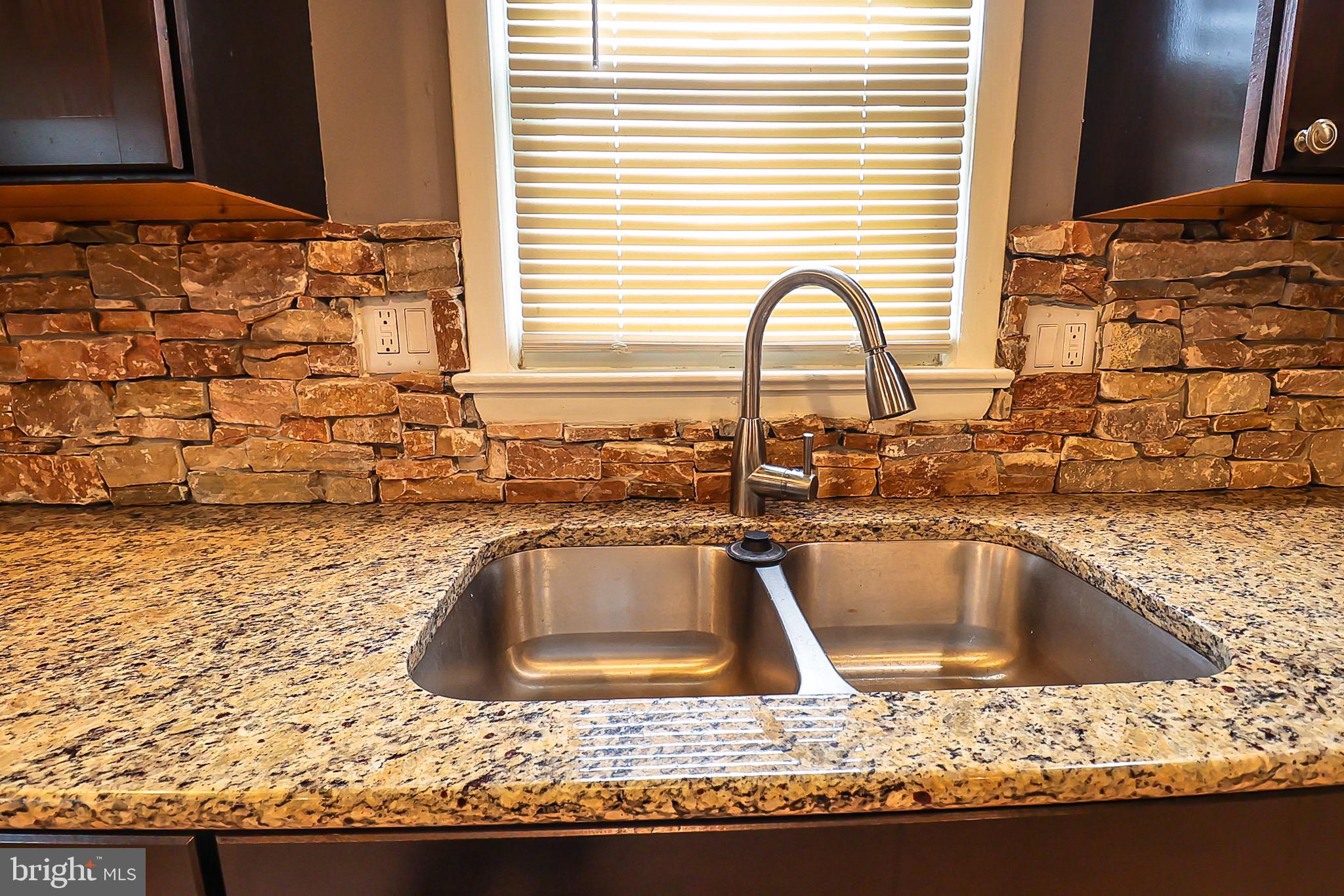 COLUMBIA PARK - Residential