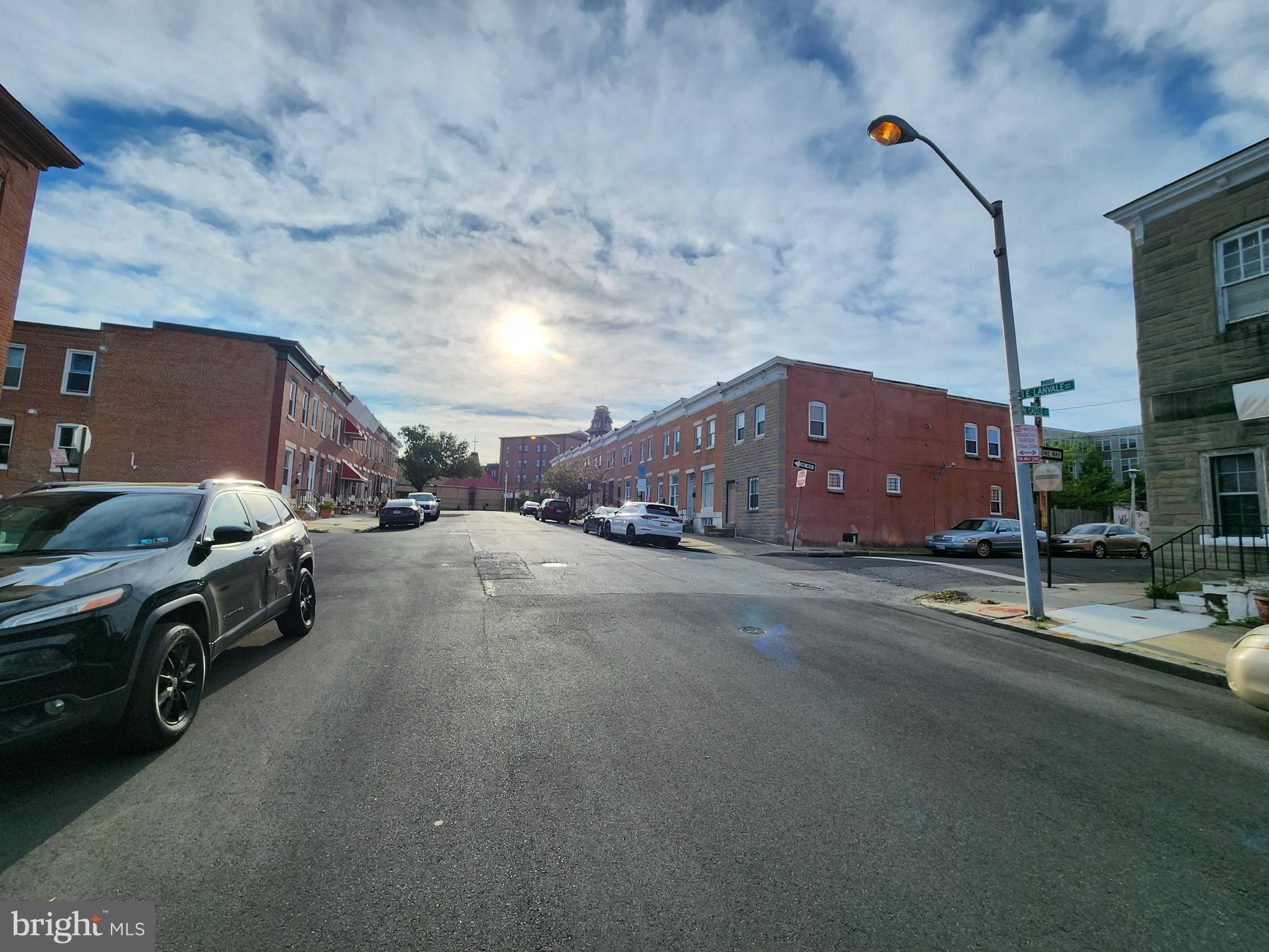 BROADWAY EAST - Residential