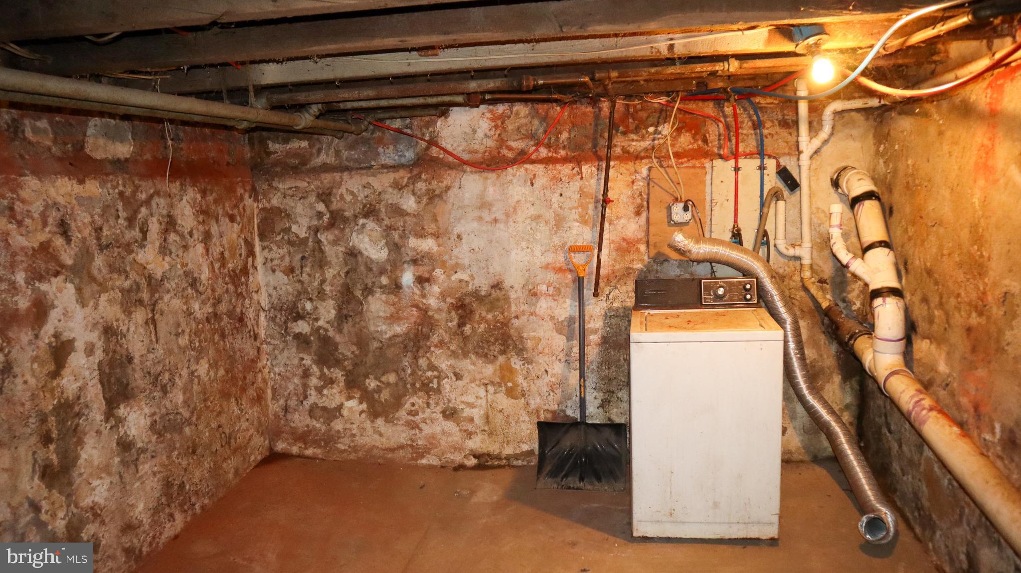 KENSINGTON - Residential