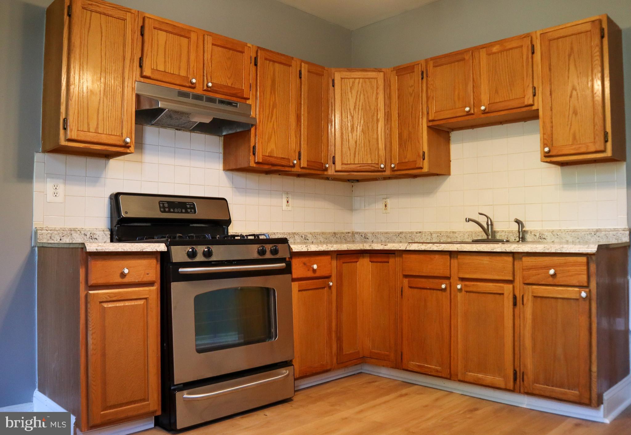 KENSINGTON - Residential