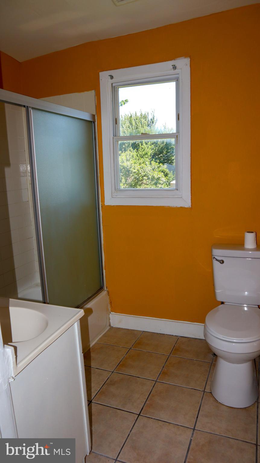 KENSINGTON - Residential