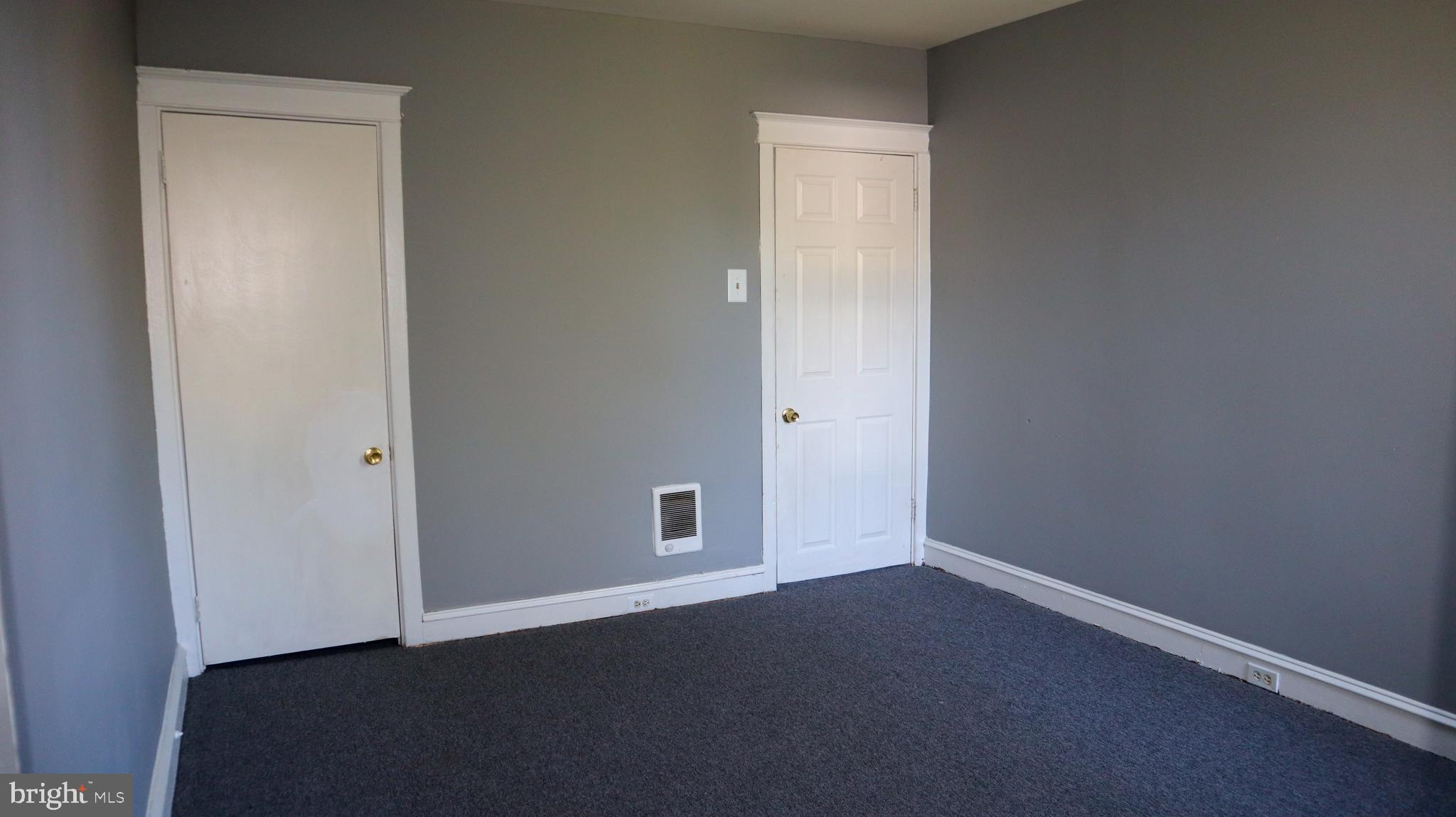 KENSINGTON - Residential