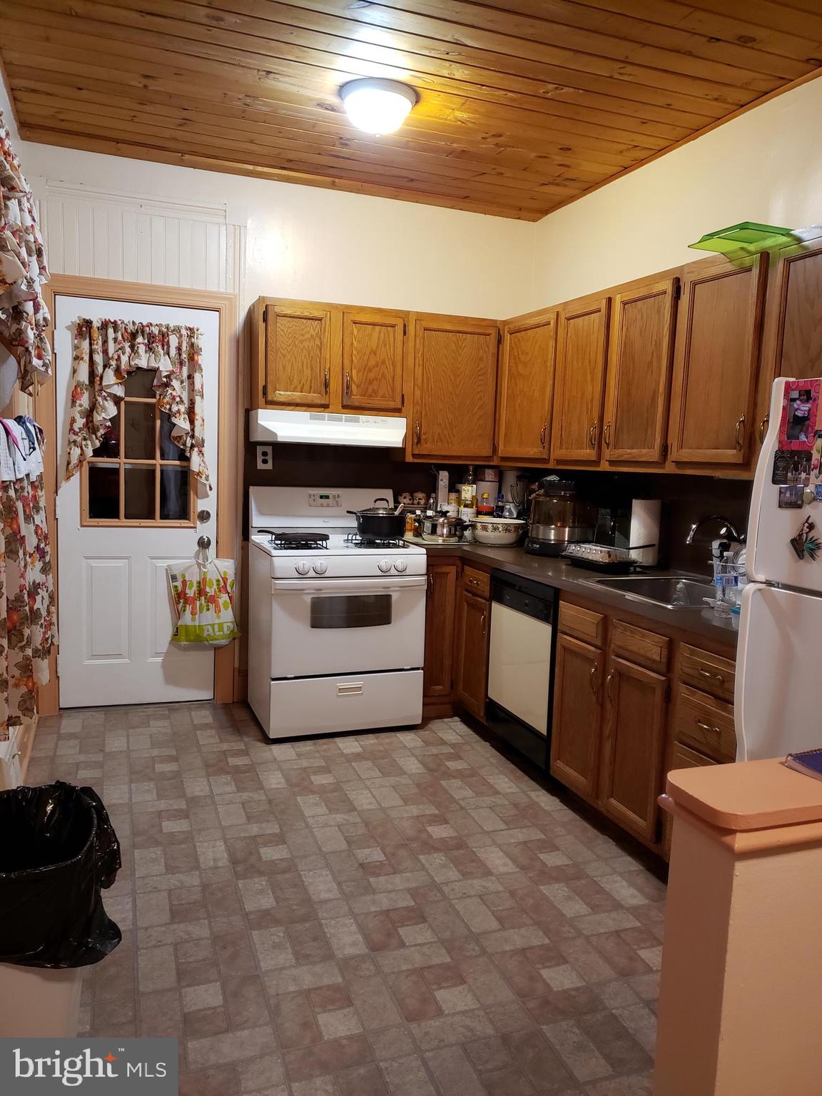 ANGELICA PINES - Residential