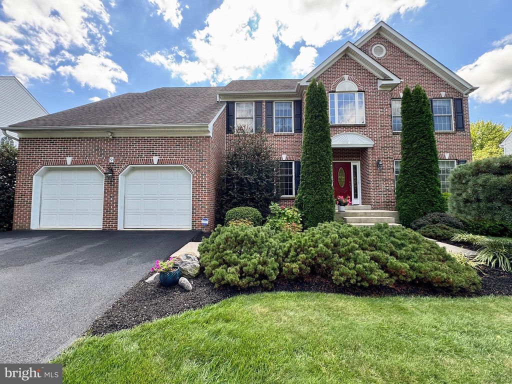 Photo of 9 Emsley Drive, WILMINGTON, DE 19810 (MLS # DENC2089746)
