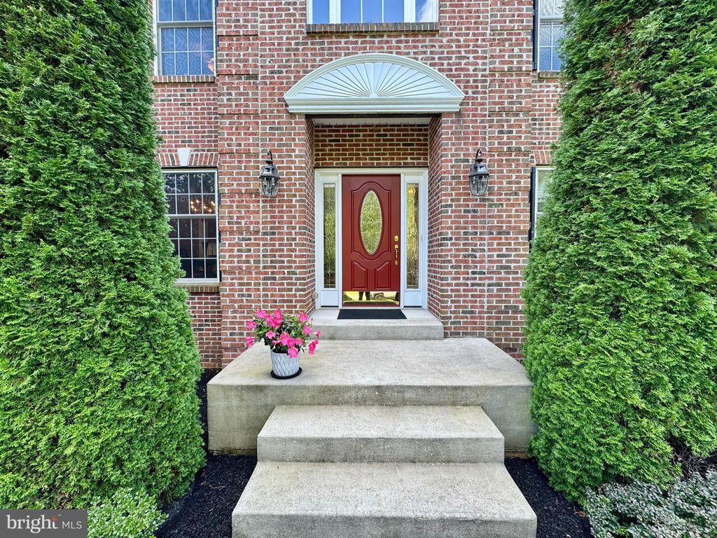 Photo of 9 Emsley Drive, WILMINGTON, DE 19810 (MLS # DENC2089746)