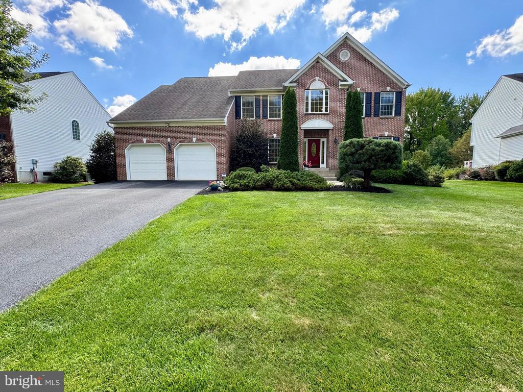 Photo of 9 Emsley Drive, WILMINGTON, DE 19810 (MLS # DENC2089746)