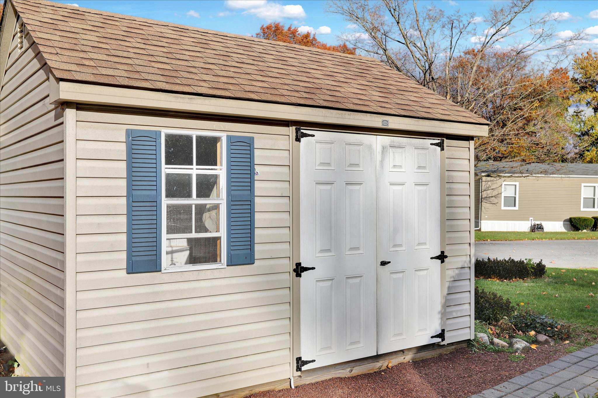 GREEN ACRES - Residential