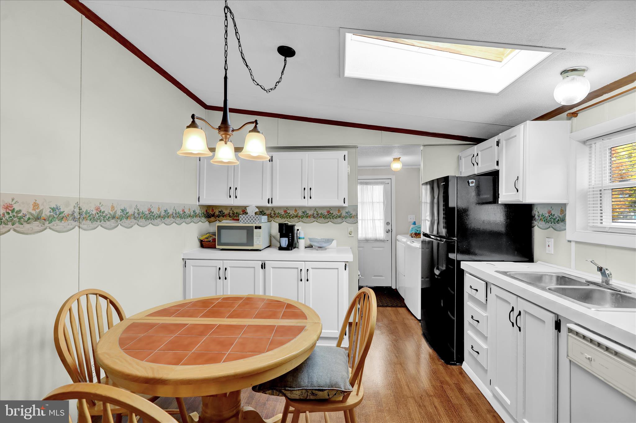 GREEN ACRES - Residential