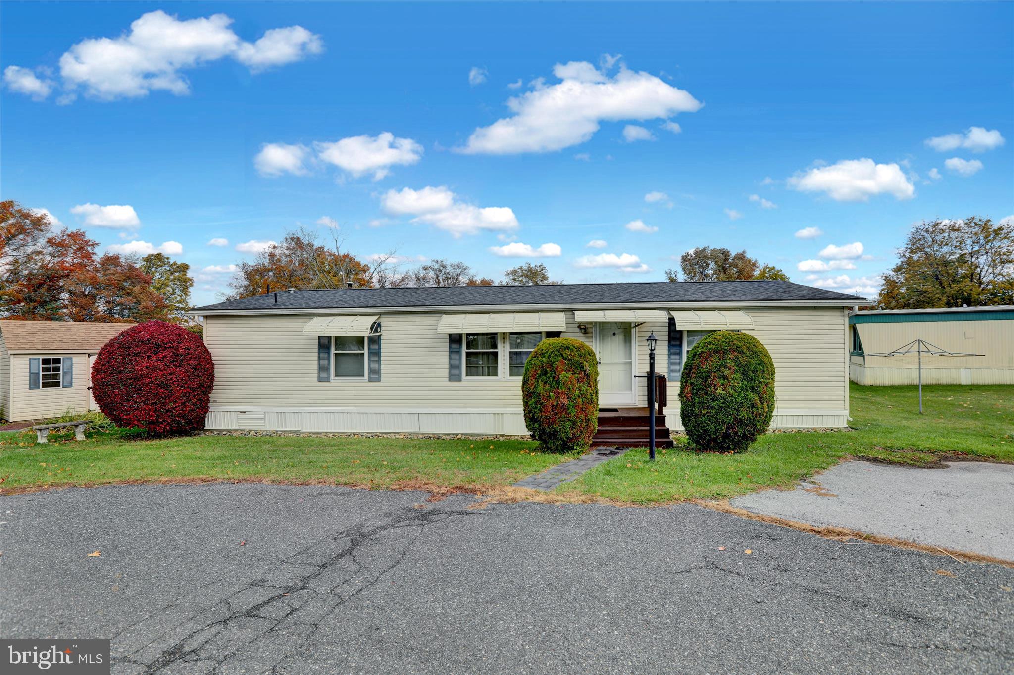 GREEN ACRES - Residential