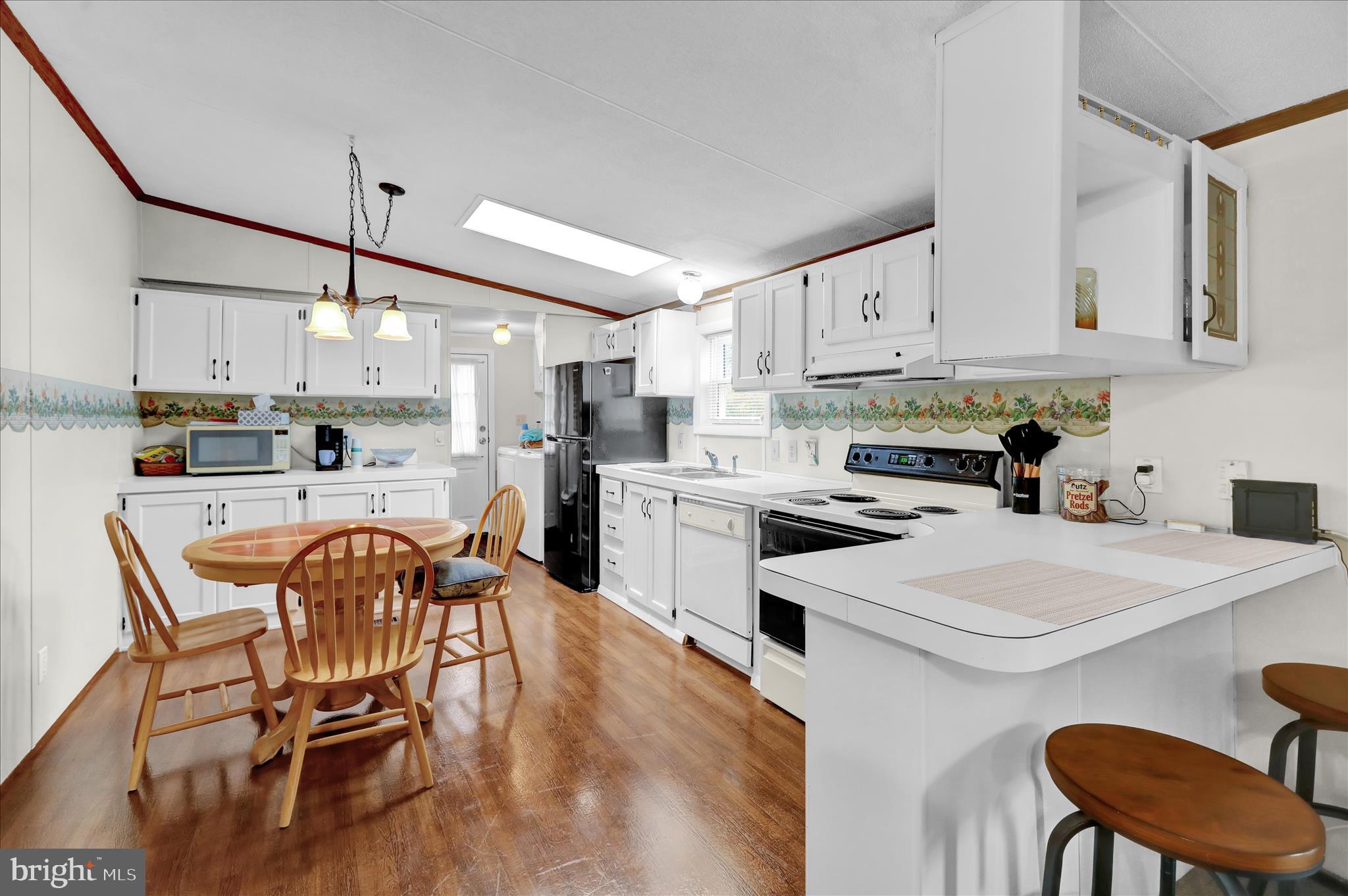 GREEN ACRES - Residential