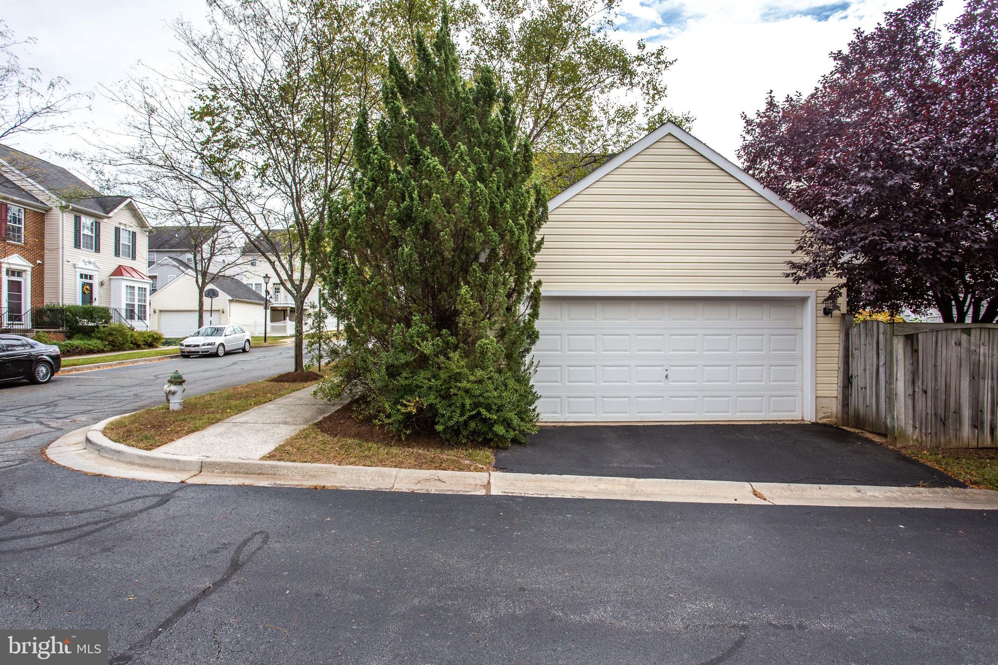 KINGSVIEW RIDGE - Residential