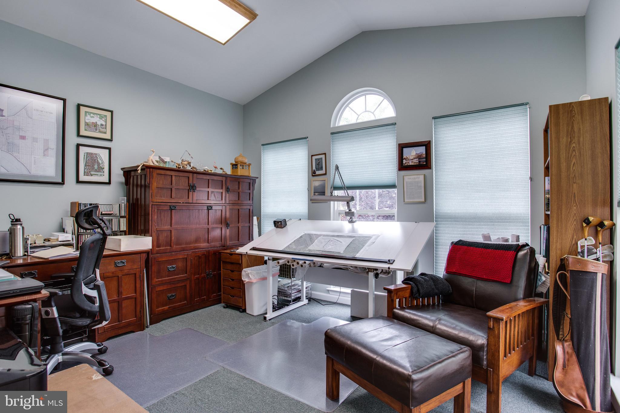 KINGSVIEW RIDGE - Residential