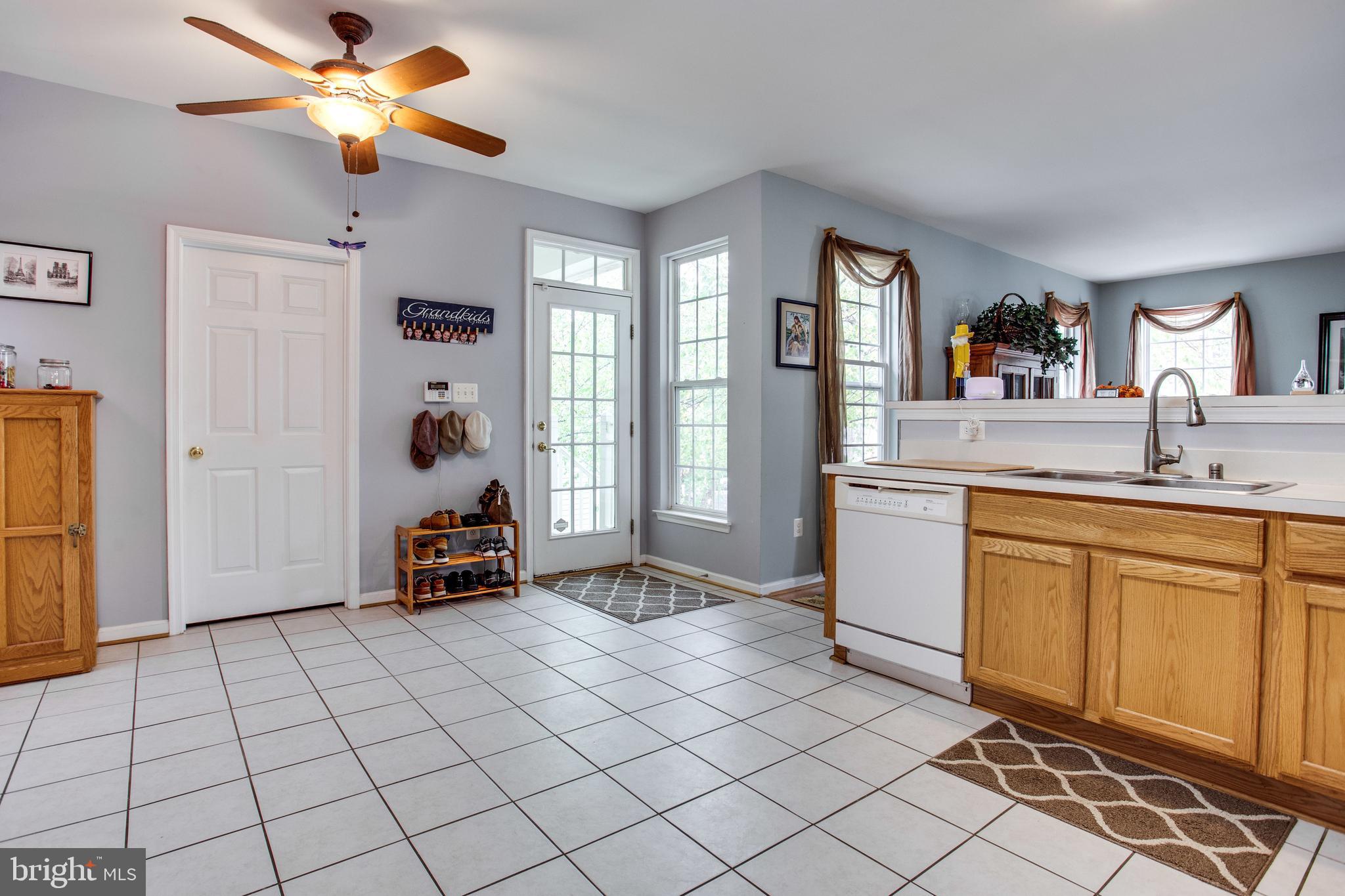 KINGSVIEW RIDGE - Residential