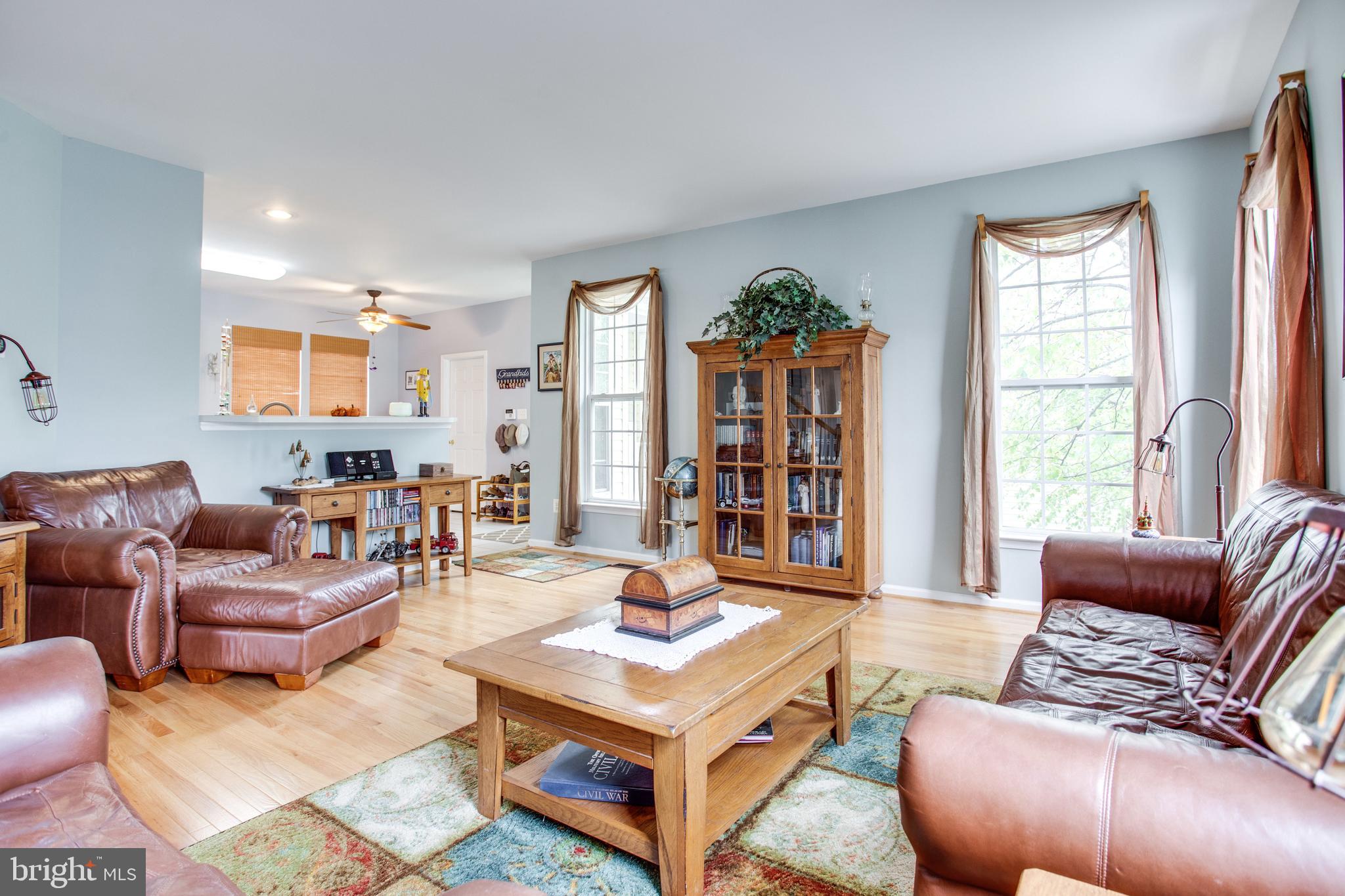 KINGSVIEW RIDGE - Residential